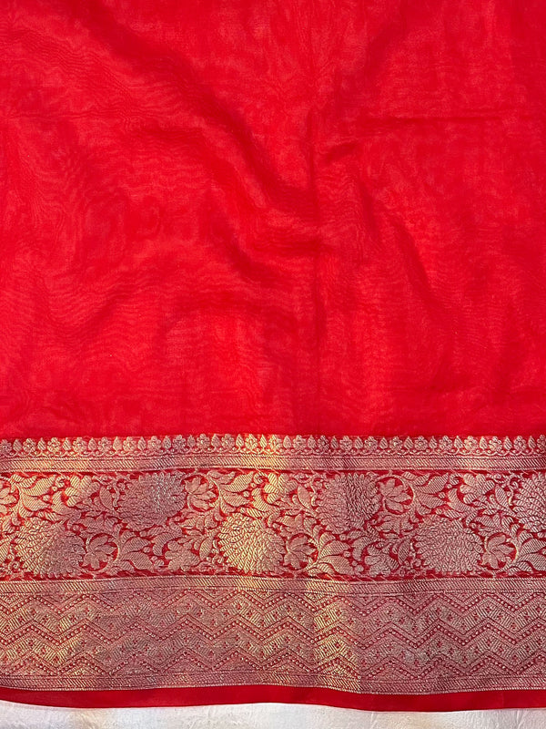 Banarasee Handwoven Plain Tissue Saree With Zari Border & Lace-Red