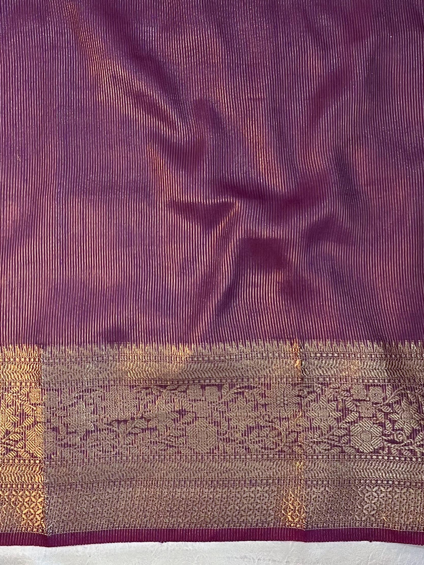 Banarasee Dual Color Pure Linen Saree With Zari Border & Lace-Purple & Light Green