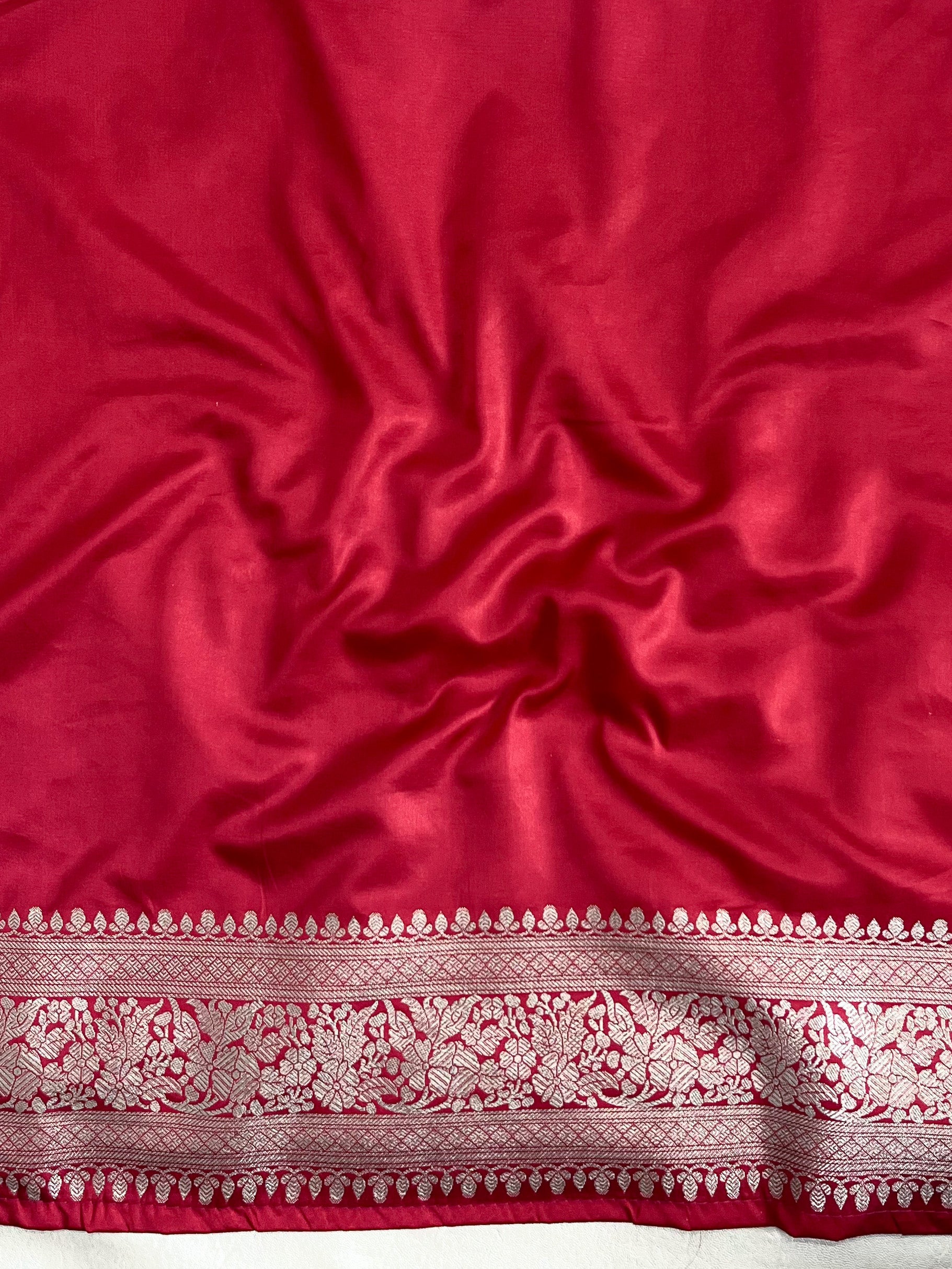 Banarasee Handwoven Mashru Silk Saree With Zari Buti Design Border & Lace-Cherry Red
