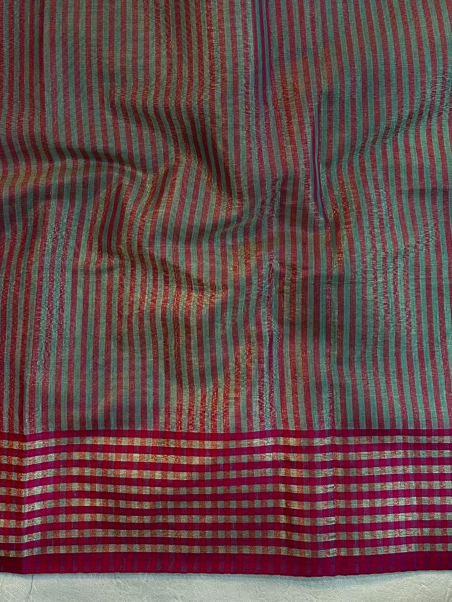 Banarasee Handwoven Tissue Saree With Hand Brush Paint Floral Design & Contrast Border-Light Green