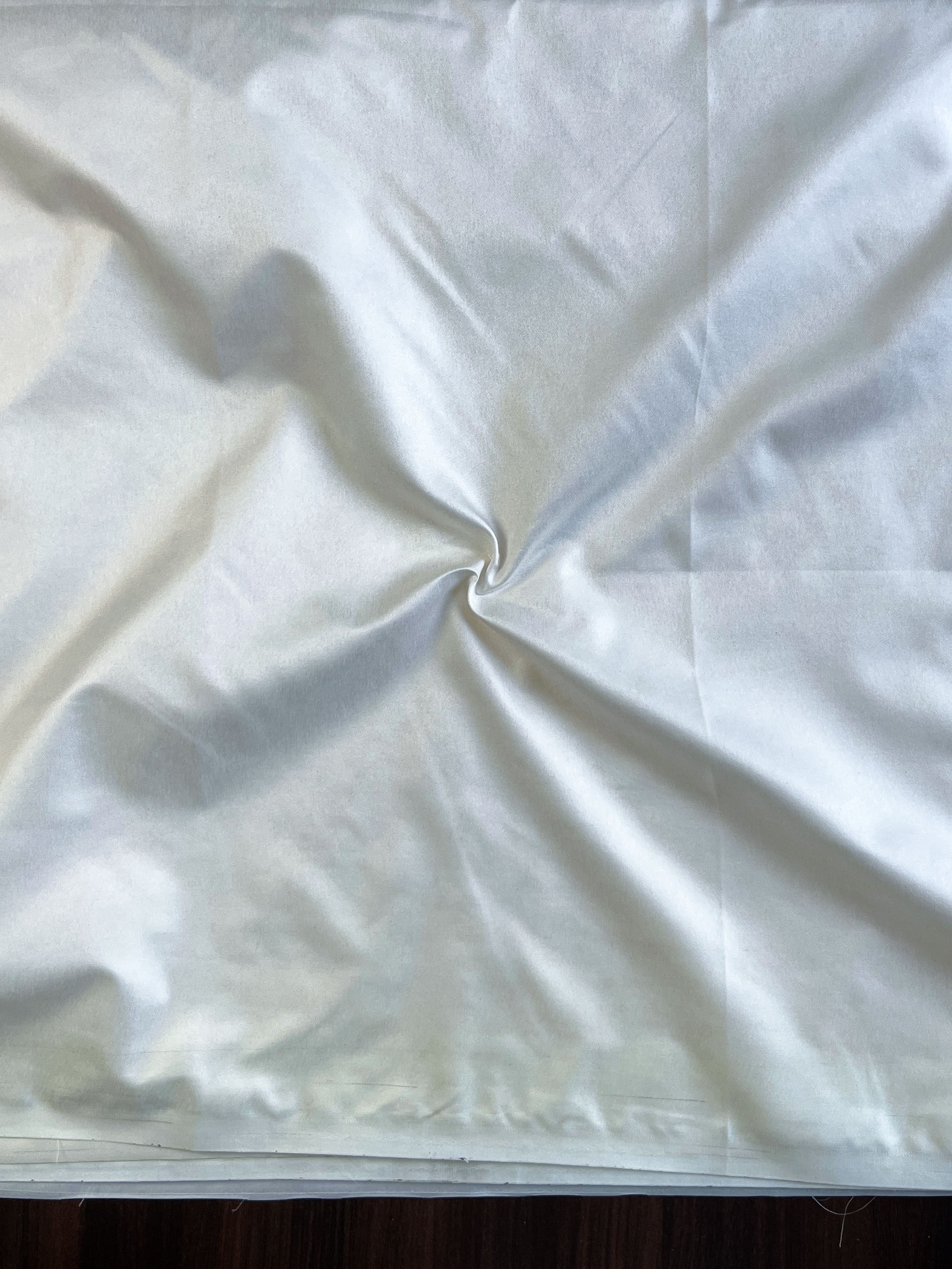 Banarasee Handloom Plain Mashru Silk Saree-Off White