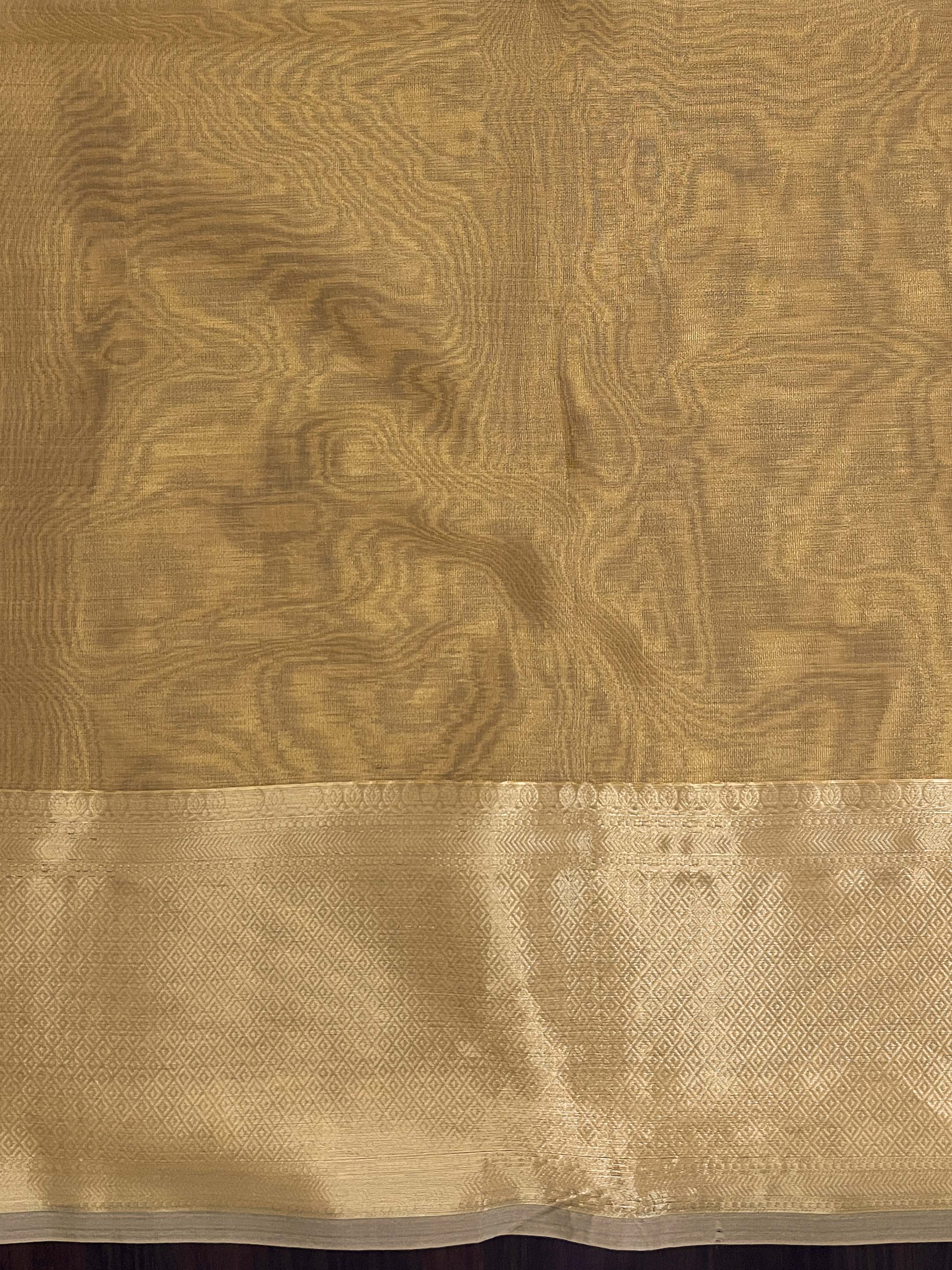 Banarasee Handwoven Tissue Saree With Zari & Thread Work-Gold