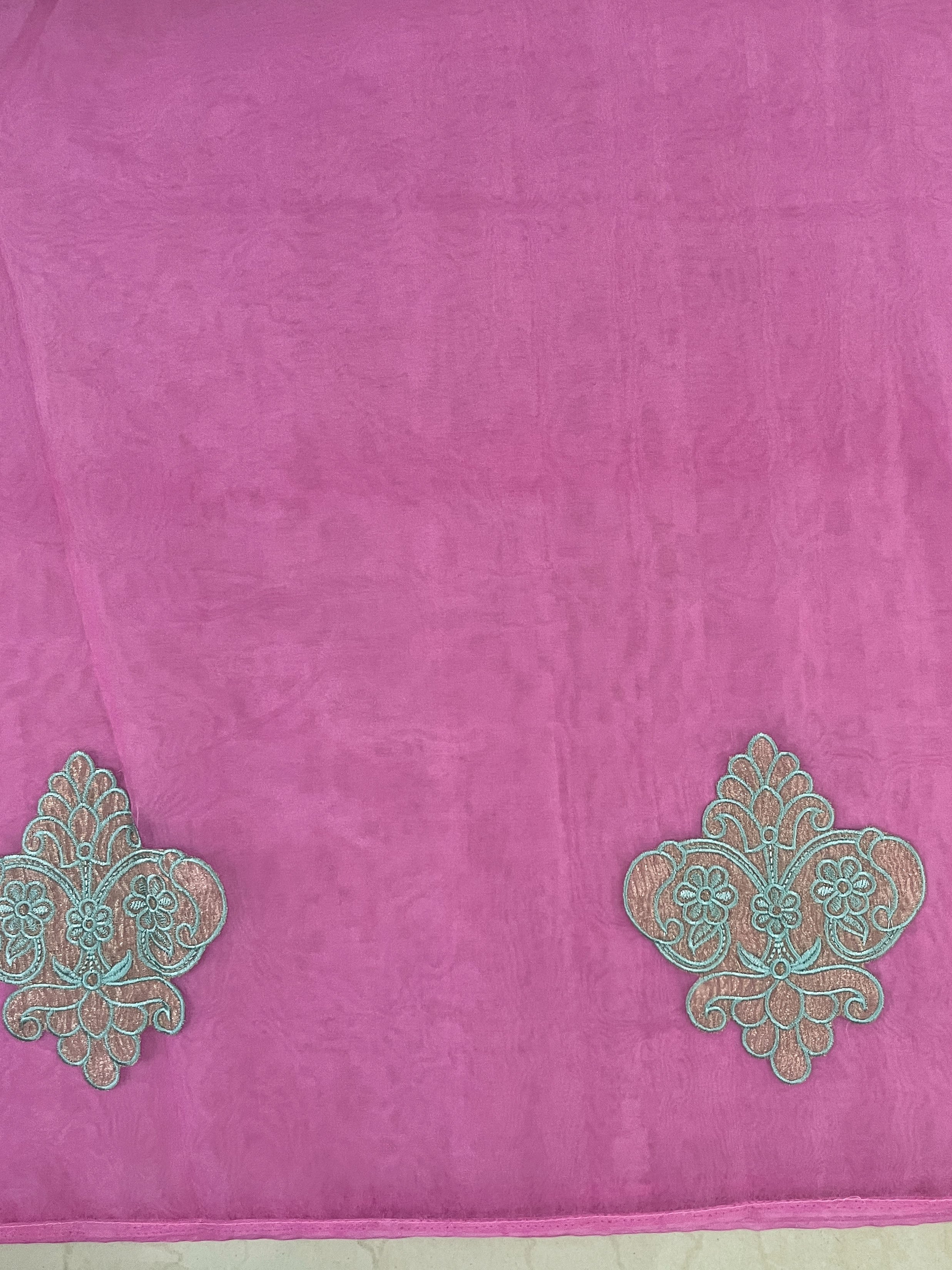 Banarasee Organza Mix Saree With Embroidered Buta & Applique Work Pallu-Light Pink