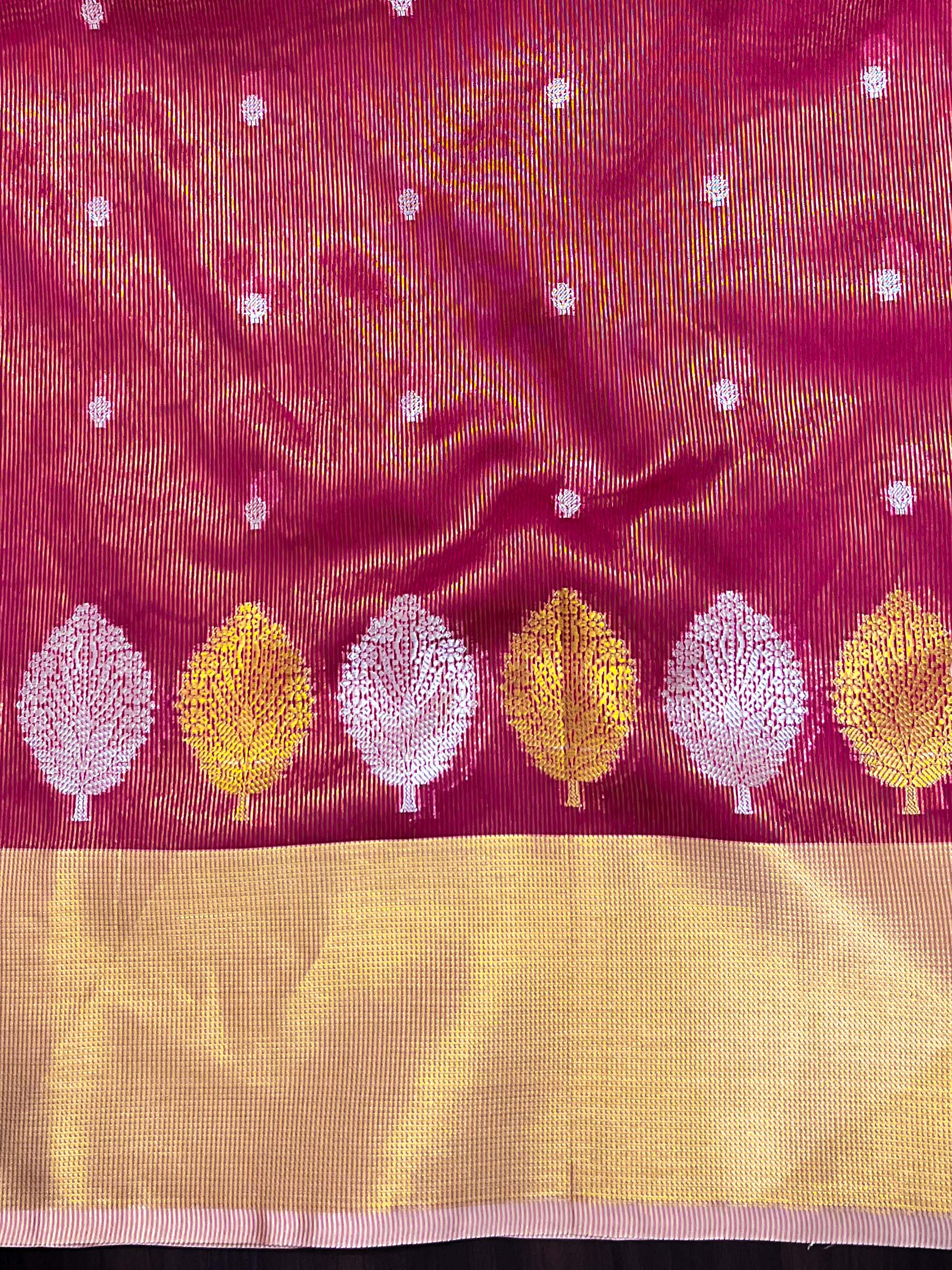 Banarasee Handloom Semi Silk Saree With Sona Rupa Zari Buti Design & Contrast Border-Fuchsia Pink