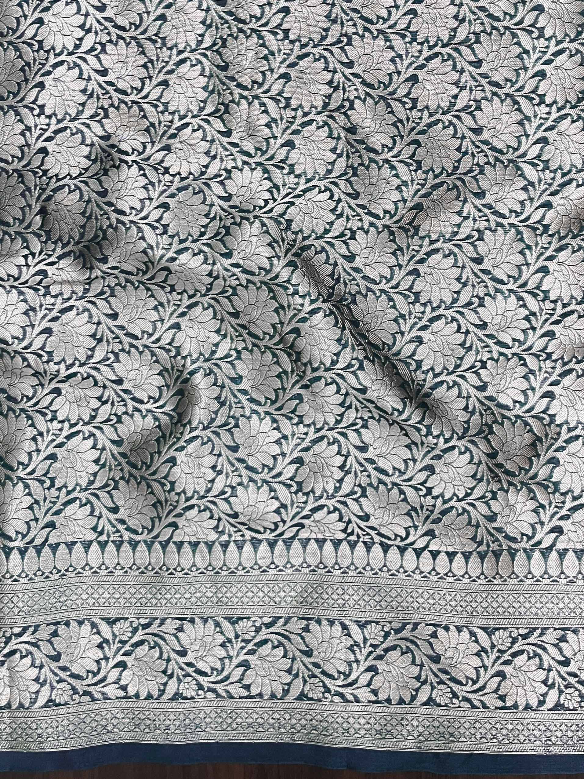 Banarasee Handwoven Plain Semi Silk Saree With Zari Border-Deep Green