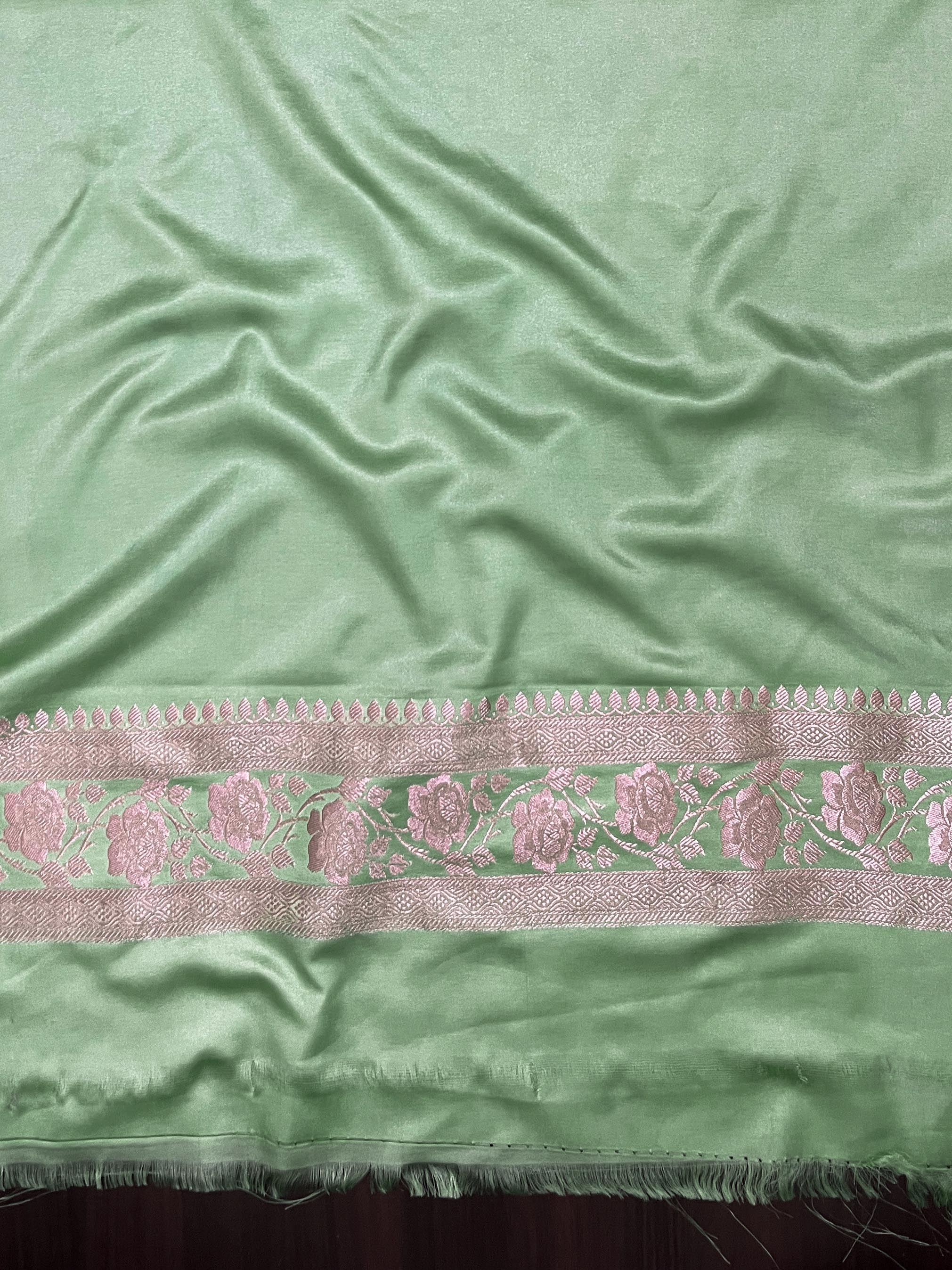 Banarasee Handloom Mashru Silk Saree With Zari Work & Floral Border-Green
