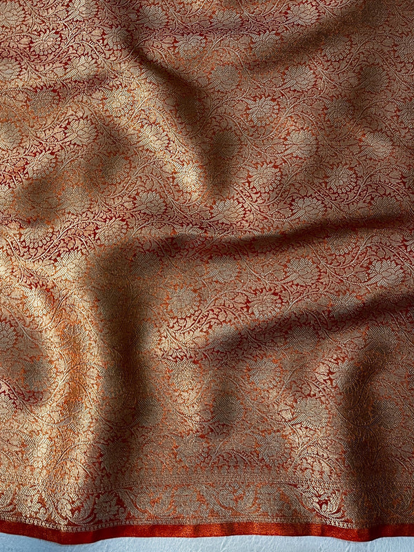Banarasee Handloom Dual Tone Shimmer Tissue Saree With Buti Design Zari Border & Lace-Rust