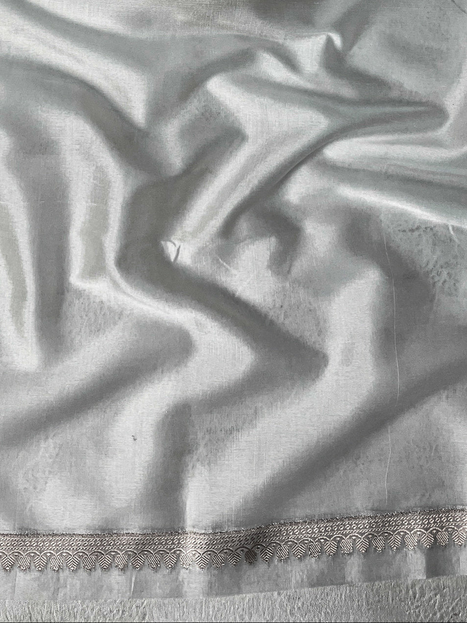Banarasee Handloom Dupion Silk Saree With Zari Buta Work & Border-White