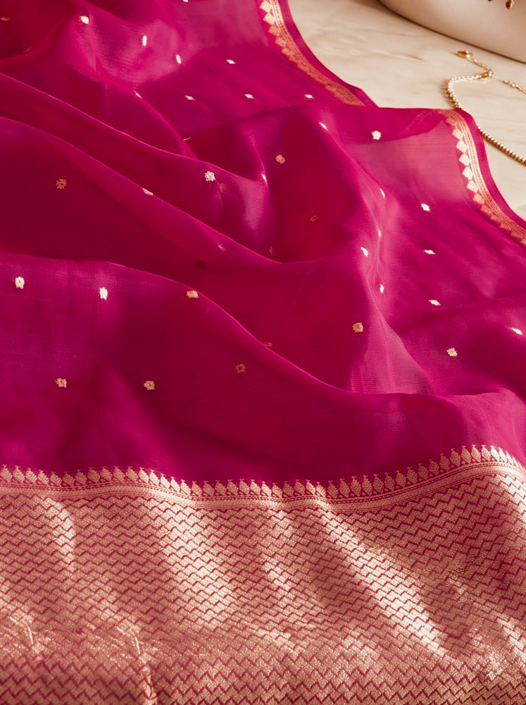 Banarasee Pure Organza Silk Saree With Zari Buti Design-Pink