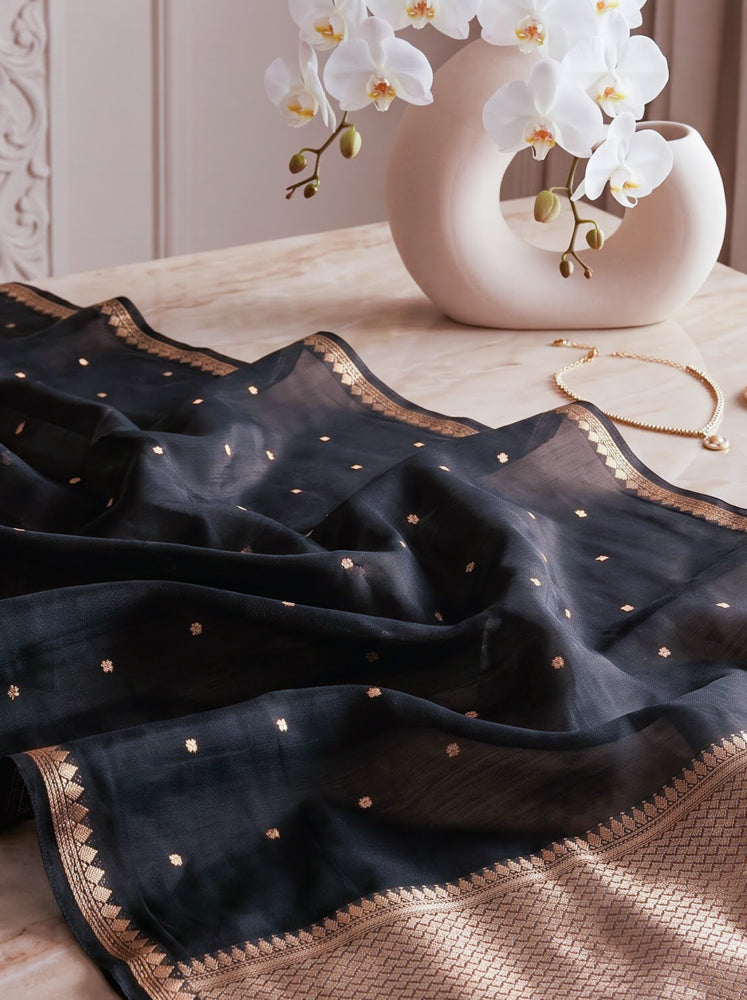 Banarasee Pure Organza Silk Saree With Zari Buti Design-Black
