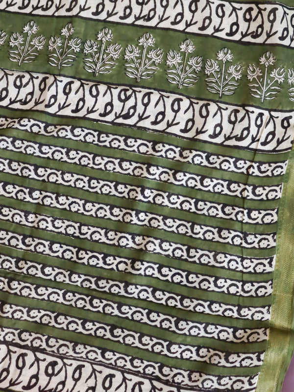 Handloom Maheshwari Silk Bagru Block Printed Saree-Green