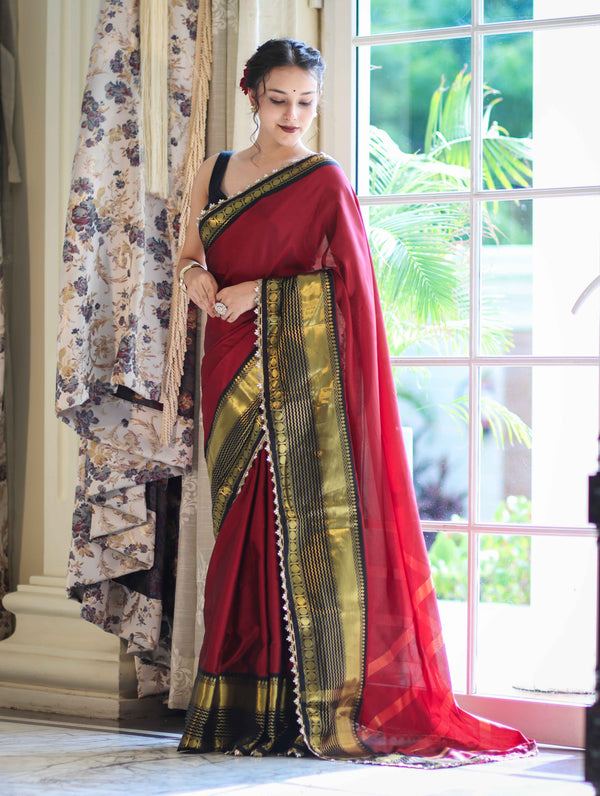 Banarasee Handloom Semi Silk Plain Saree With Contrast Border & Lace-Maroon
