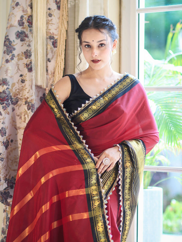 Banarasee Handloom Semi Silk Plain Saree With Contrast Border & Lace-Maroon