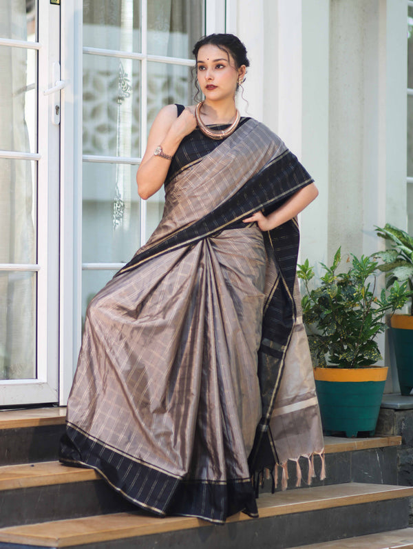 Banarasee Handloom Semi Silk Saree With Checks Pattern & Contrast Border-Grey & Black