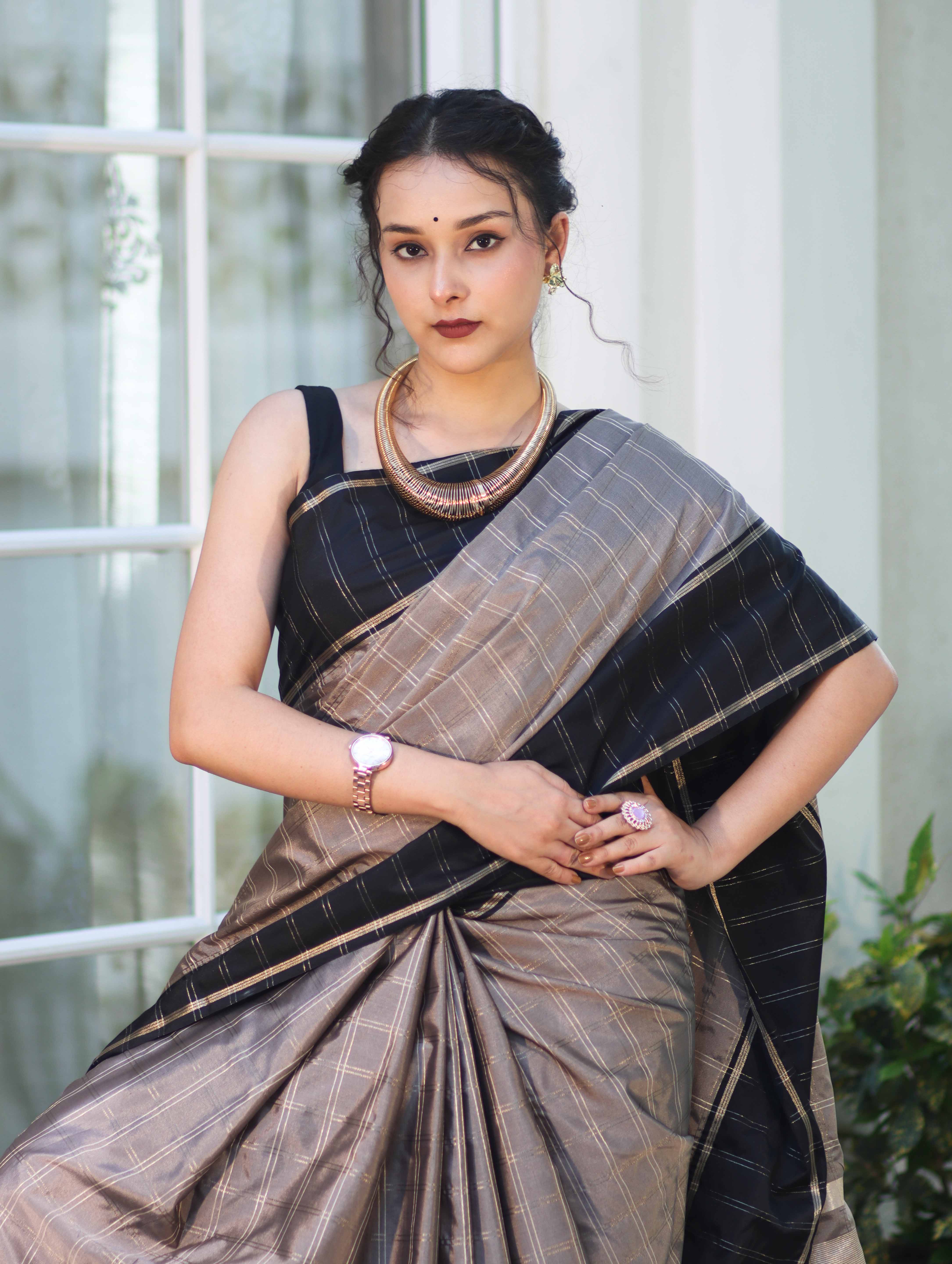 Banarasee Handloom Semi Silk Saree With Checks Pattern & Contrast Border-Grey & Black