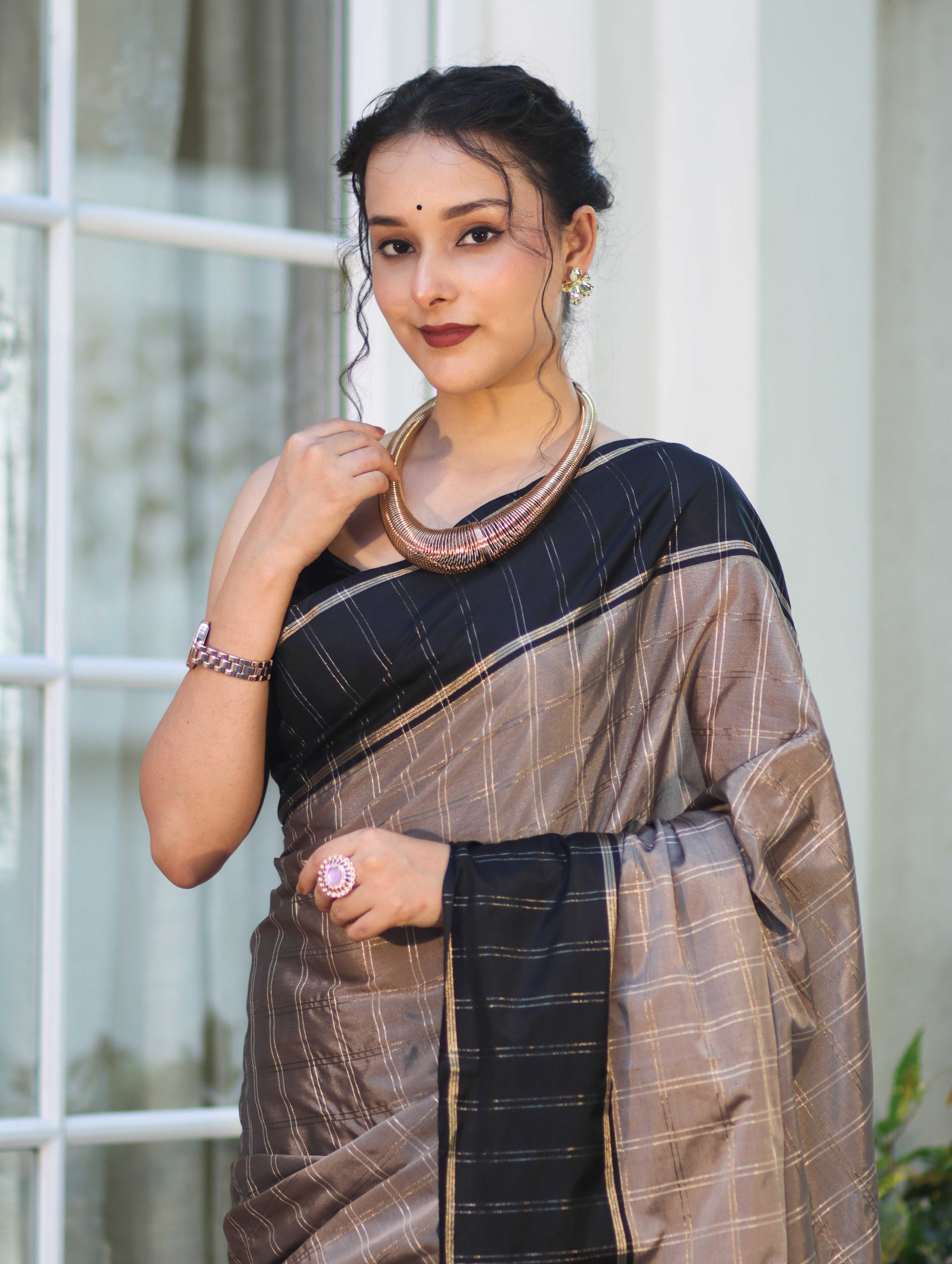 Banarasee Handloom Semi Silk Saree With Checks Pattern & Contrast Border-Grey & Black