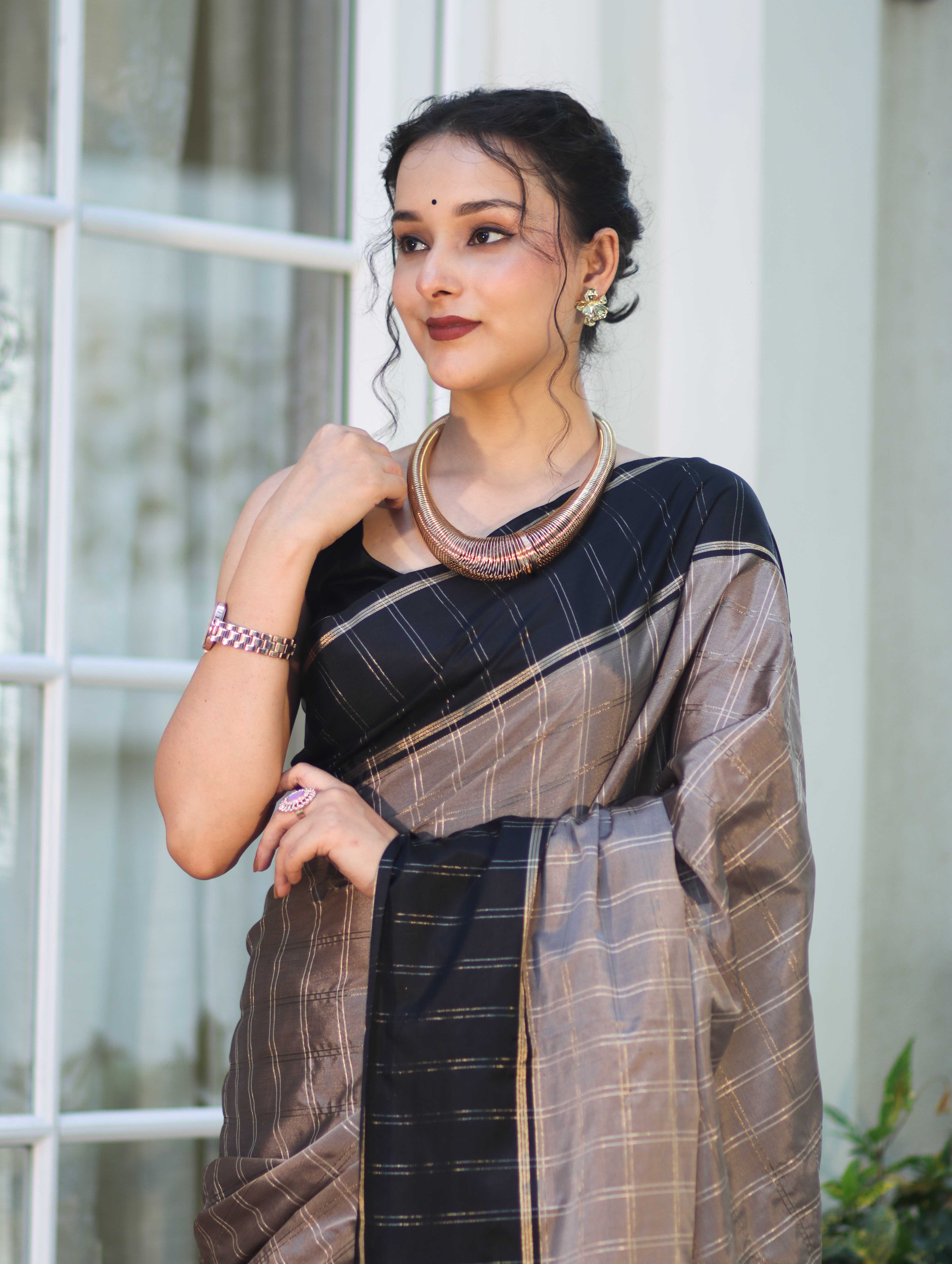 Banarasee Handloom Semi Silk Saree With Checks Pattern & Contrast Border-Grey & Black