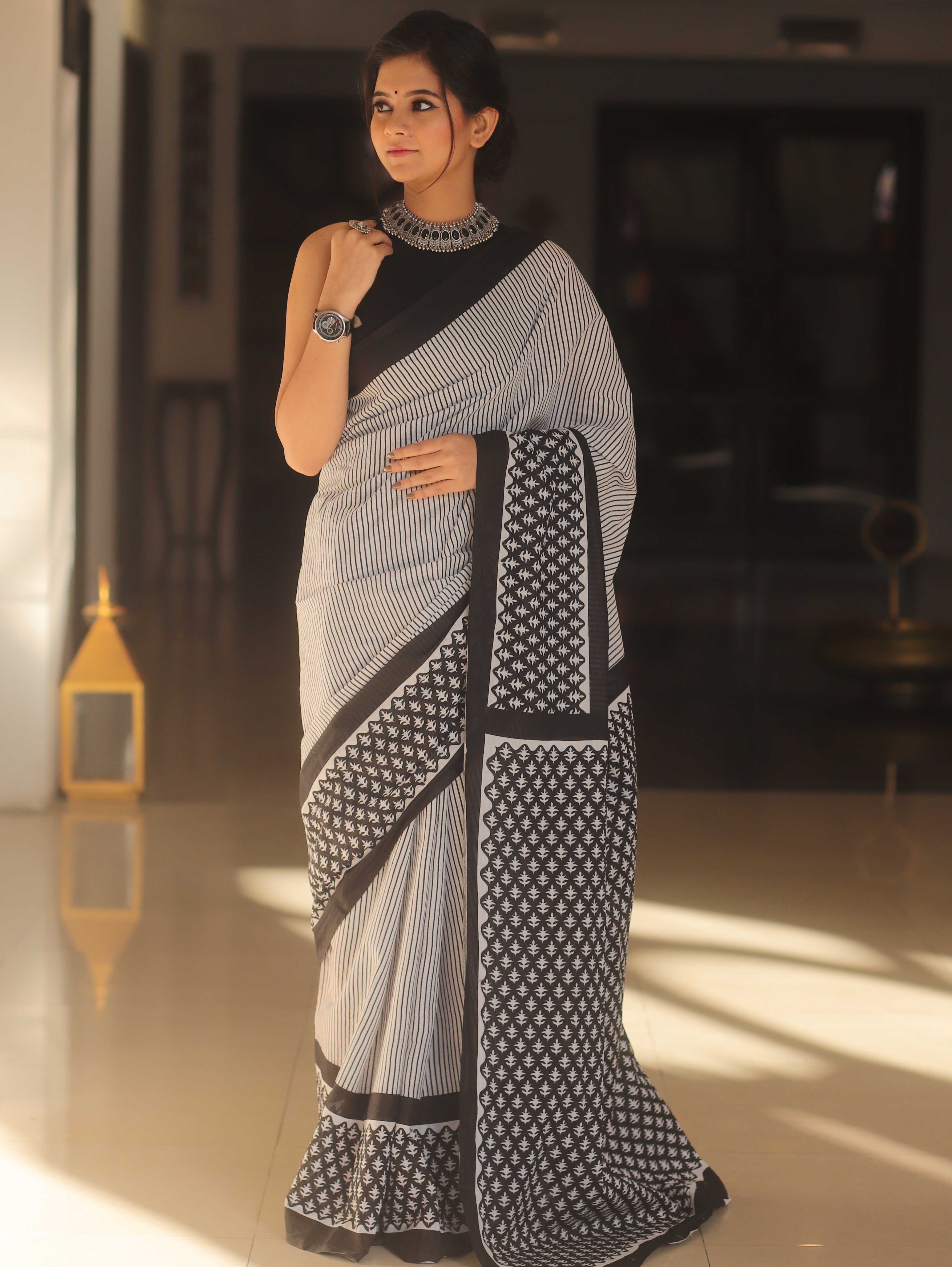 Handloom Mul Cotton Hand-Block Print Saree-Black & White