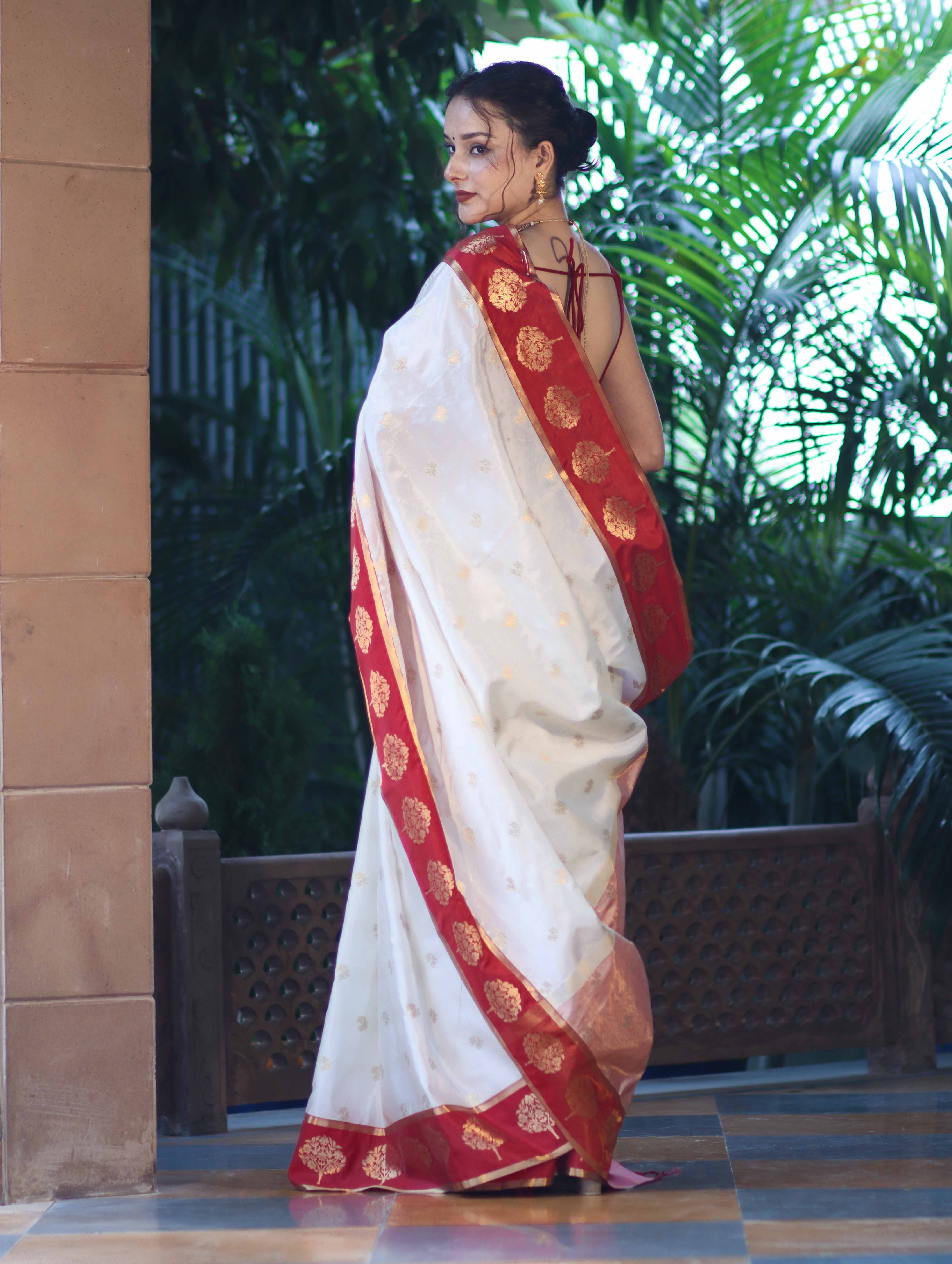 Banarasee Handloom Semi Silk Saree With Buti Design & Contrast Border-White & Maroon