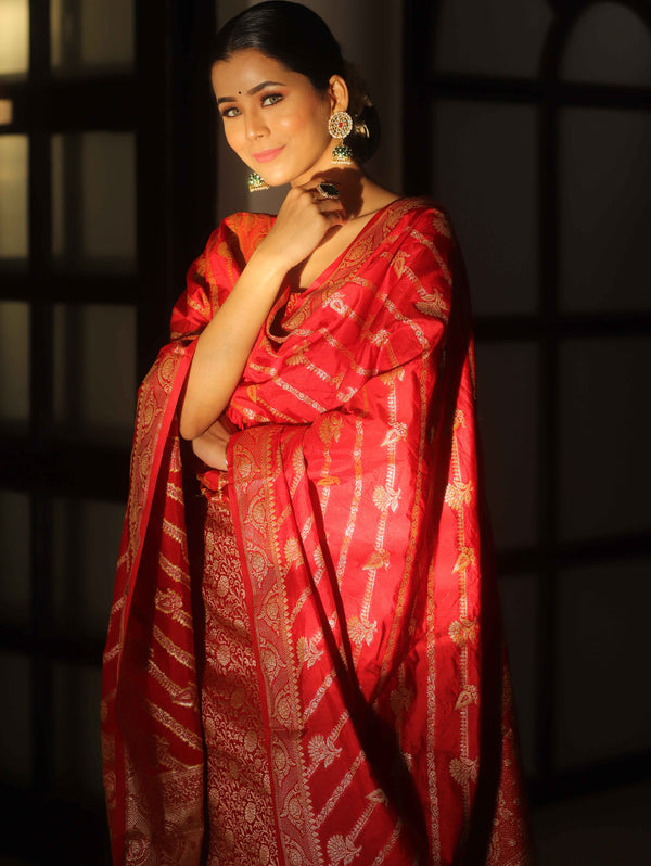 Banarasee Semi Katan Silk Salwar Kameez Fabric With Dupatta Zari Work-Red