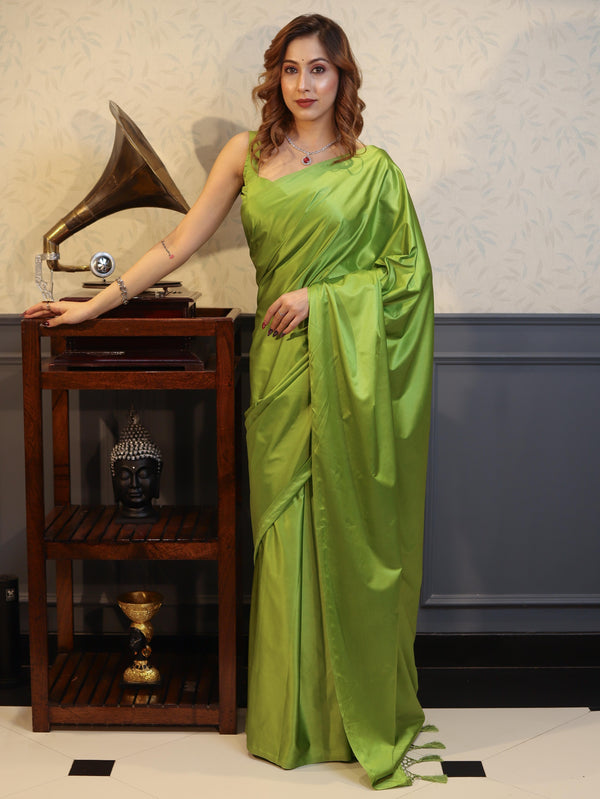 Banarasee Handloom Plain Mashru Silk Saree-Lime Green