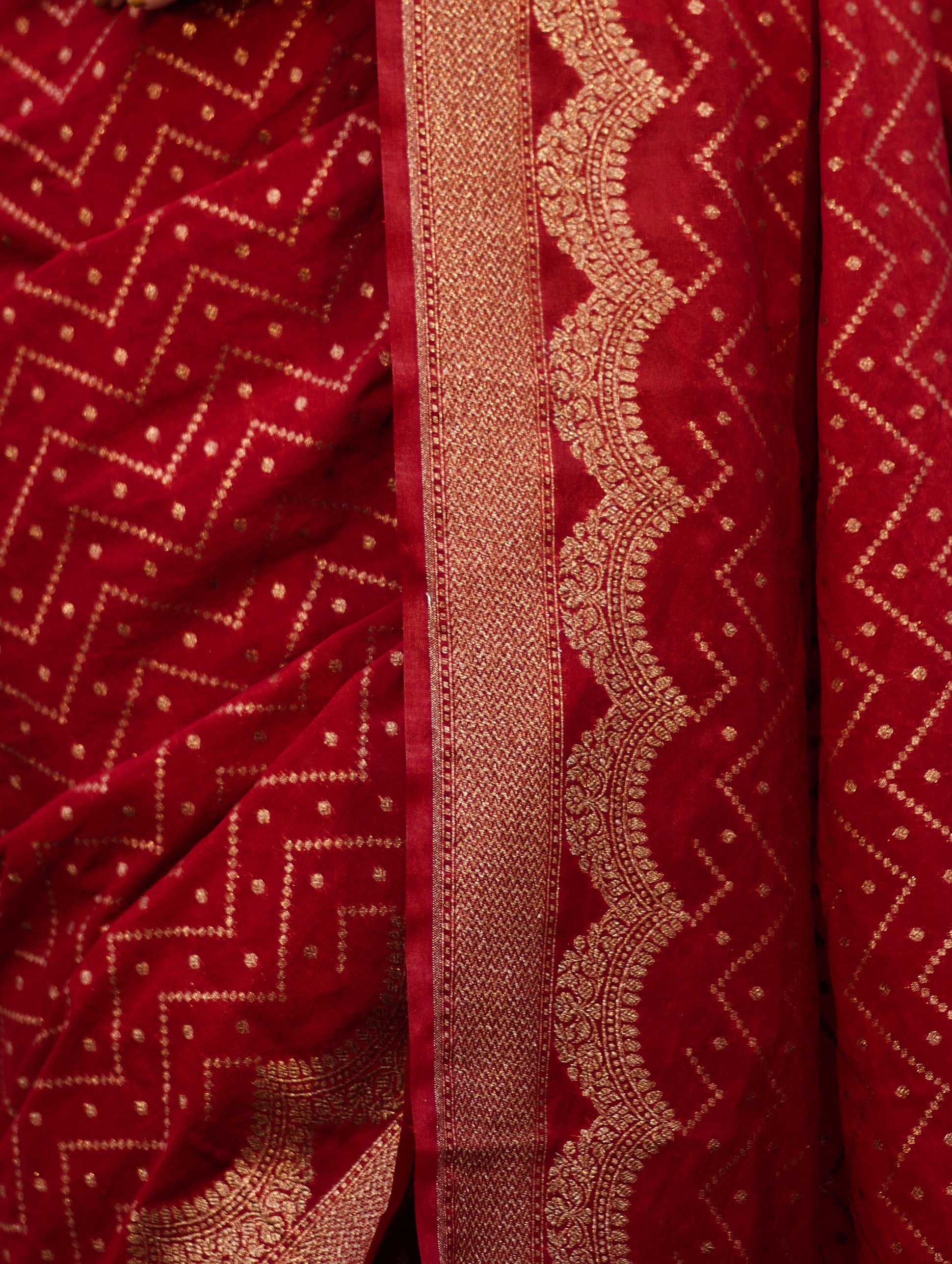 Banarasee Handwoven Georgette Saree With Zigzag Design & Antique Zari Work-Deep Maroon