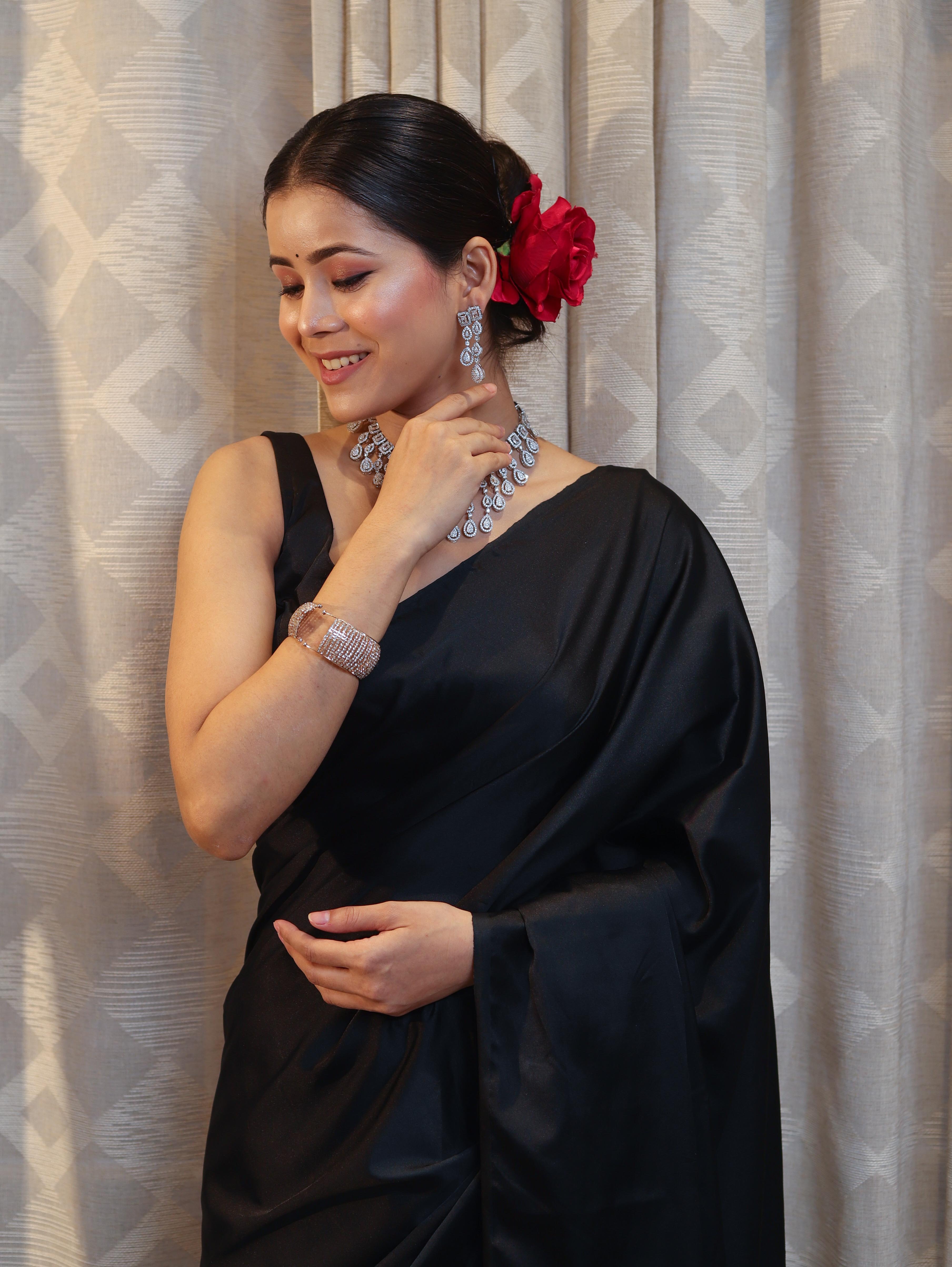 Banarasee Handloom Plain Mashru Silk Saree-Black
