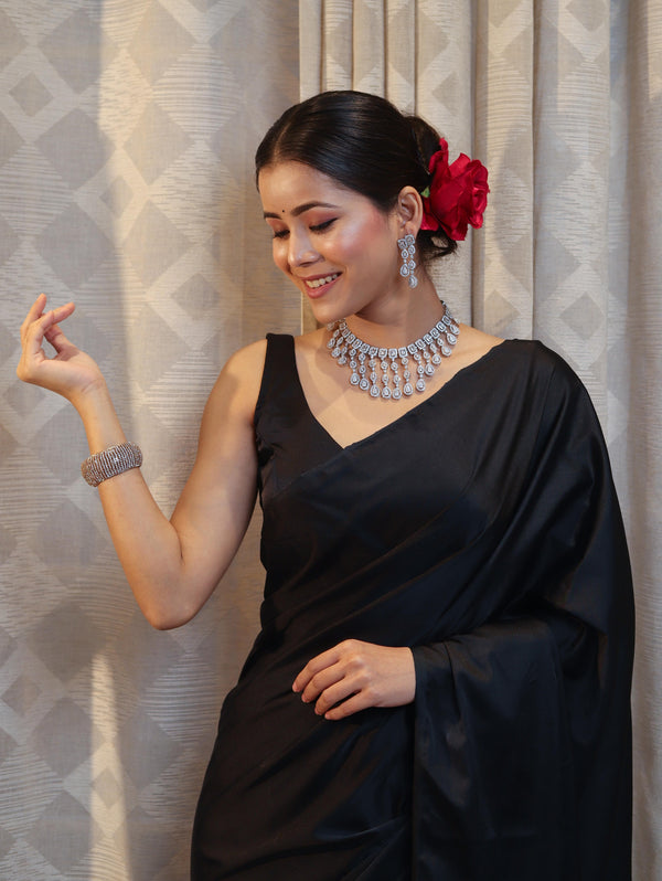 Banarasee Handloom Plain Mashru Silk Saree-Black