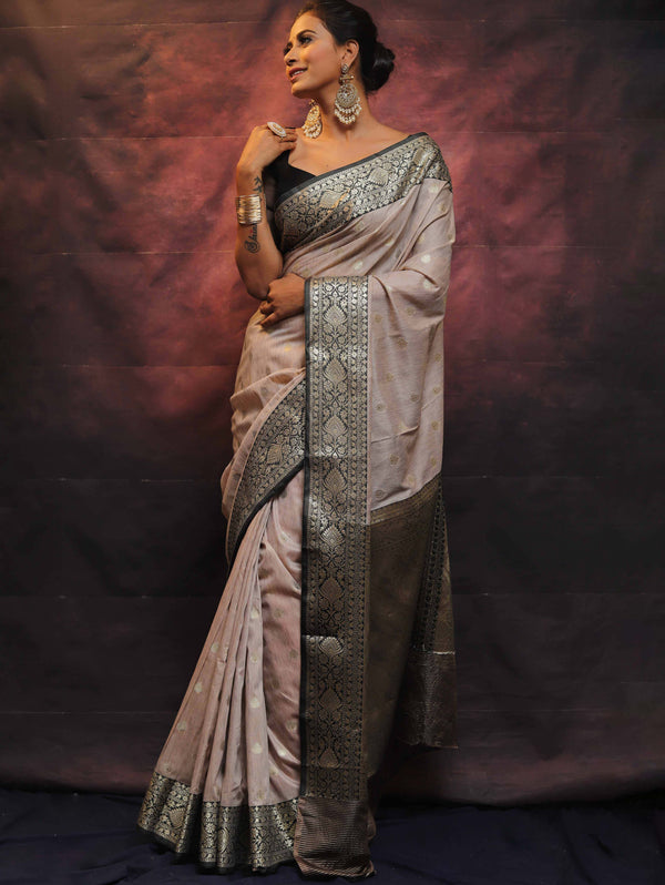 Banarasee Cotton Silk Mix Banswada Sari With Zari Buta & Contrast Border-Grey & Black