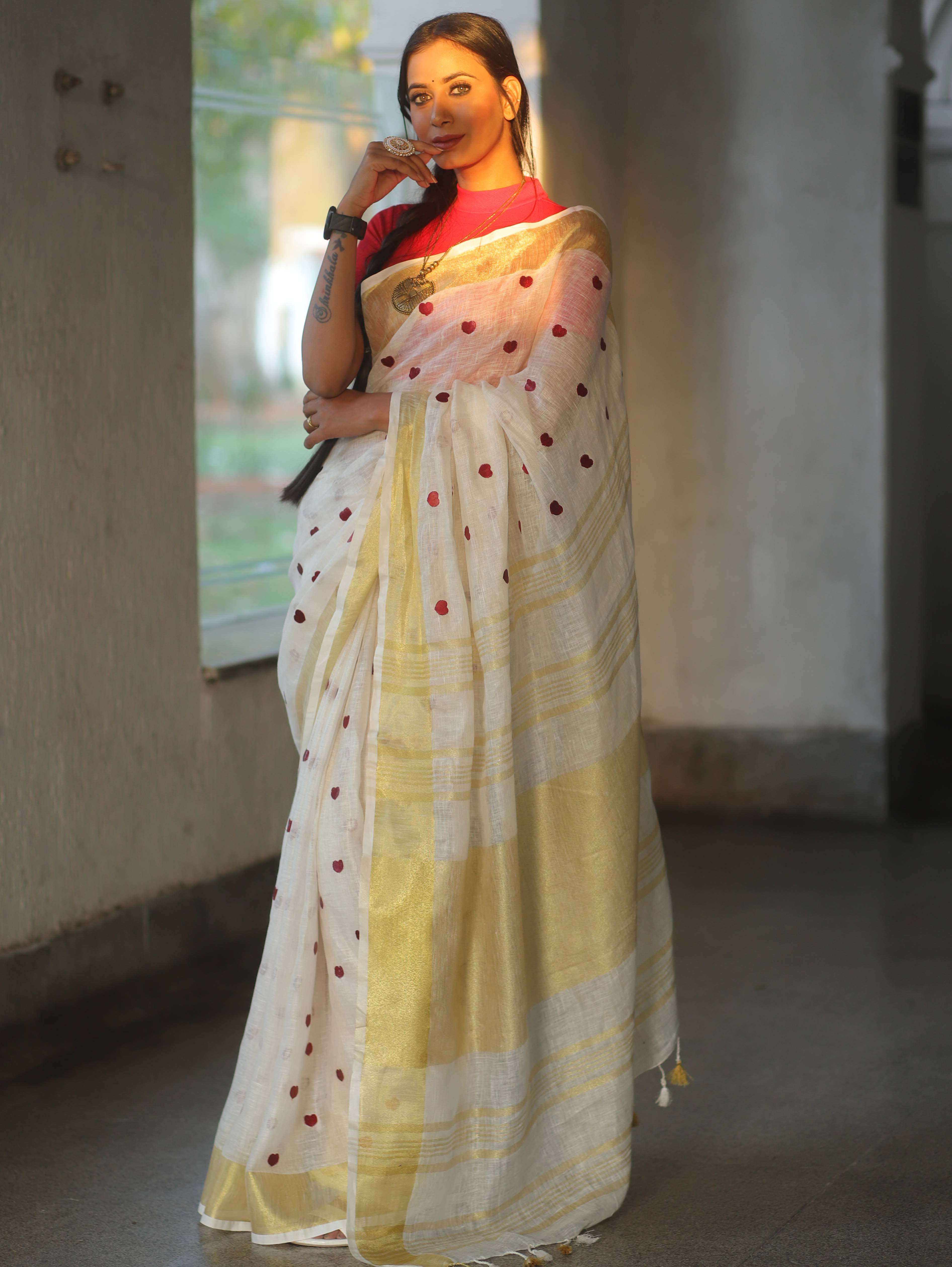 Bhagalpuri Handloom Linen Saree With Embroidery Work-White