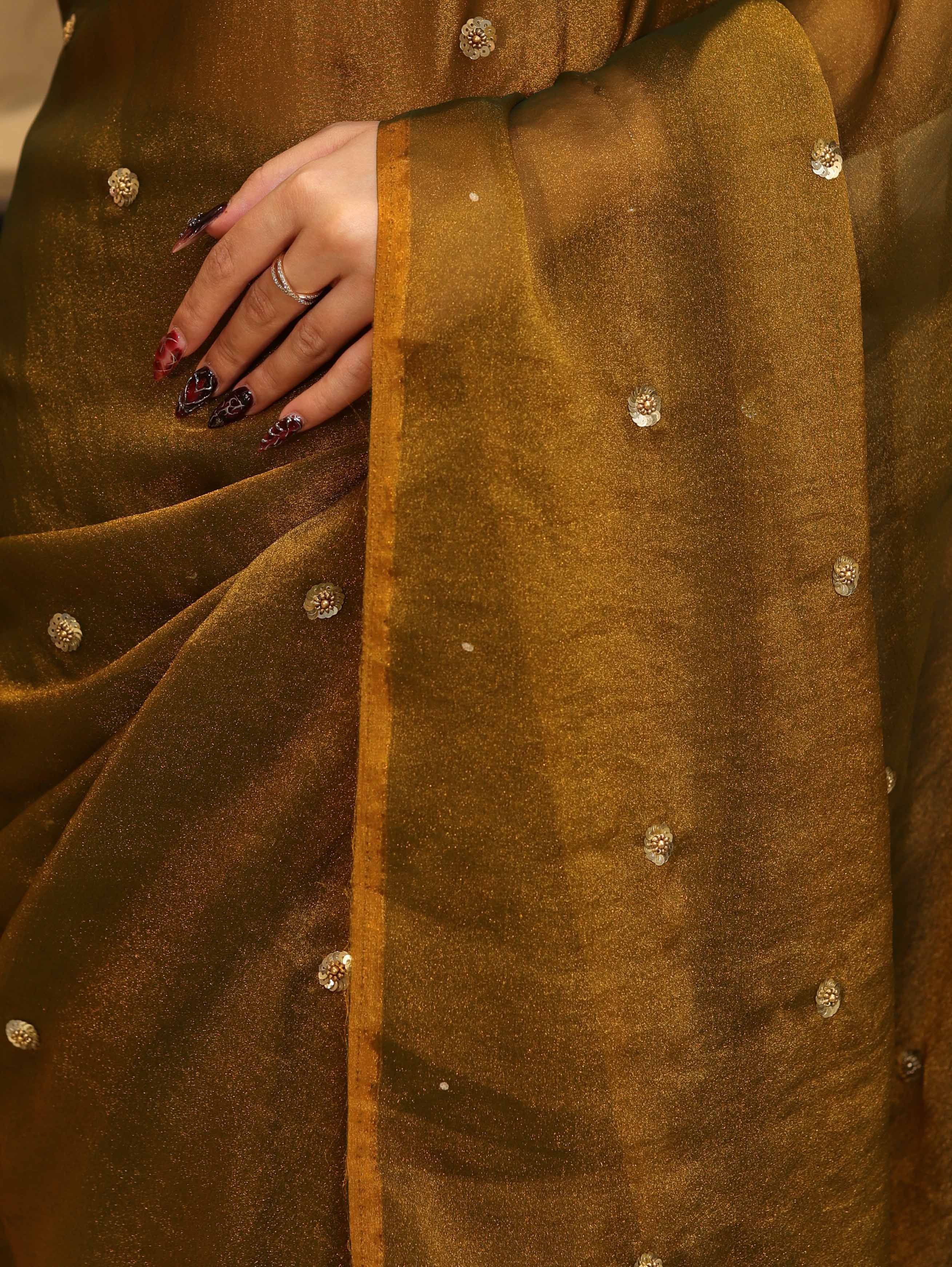 Banarasee Handwoven Semi Chiffon Saree With Buta Work-Gold