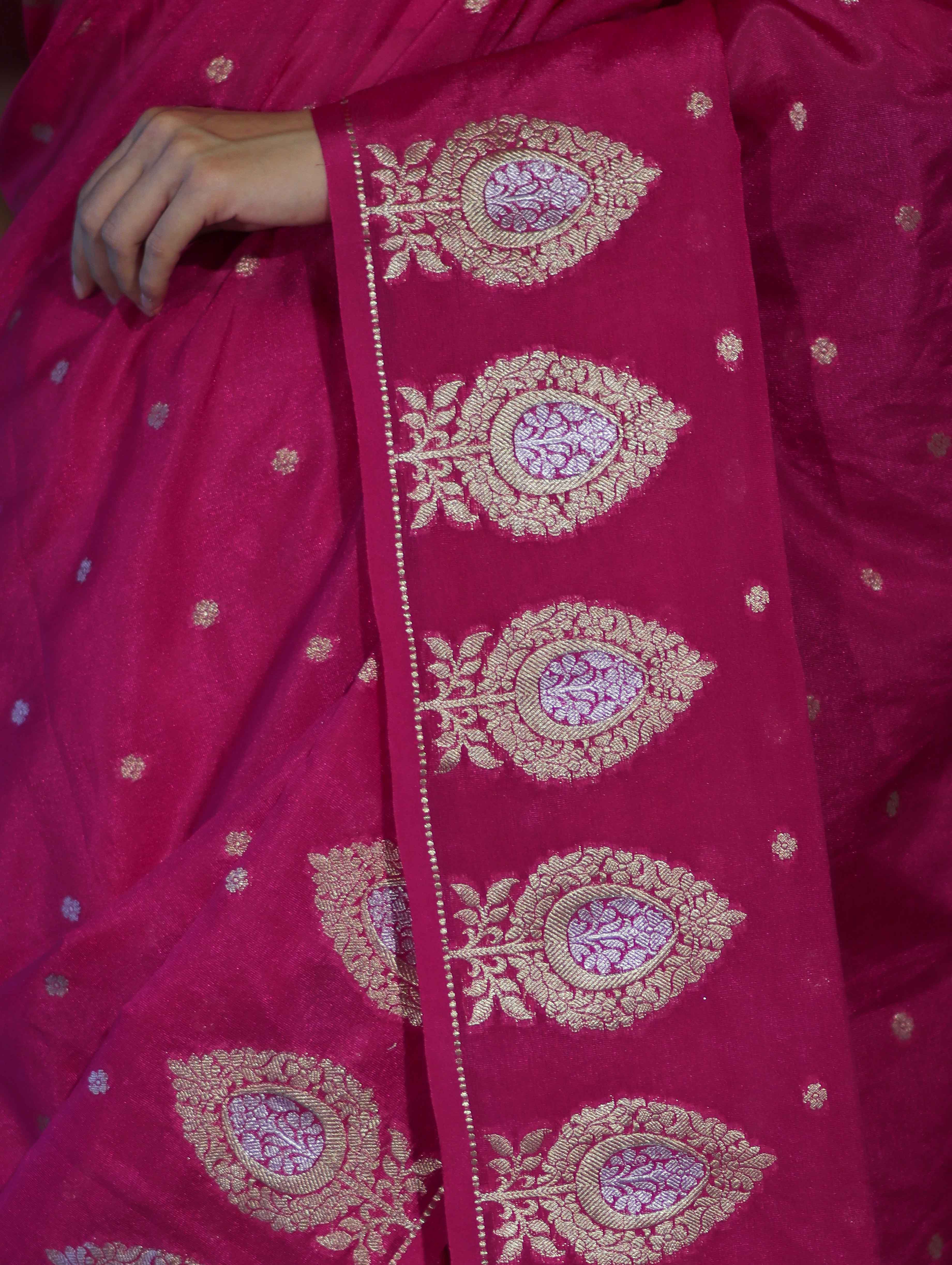 Banarasee Handloom Semi Silk Saree With Sona Rupa Zari Buti Design & Border-Deep Pink