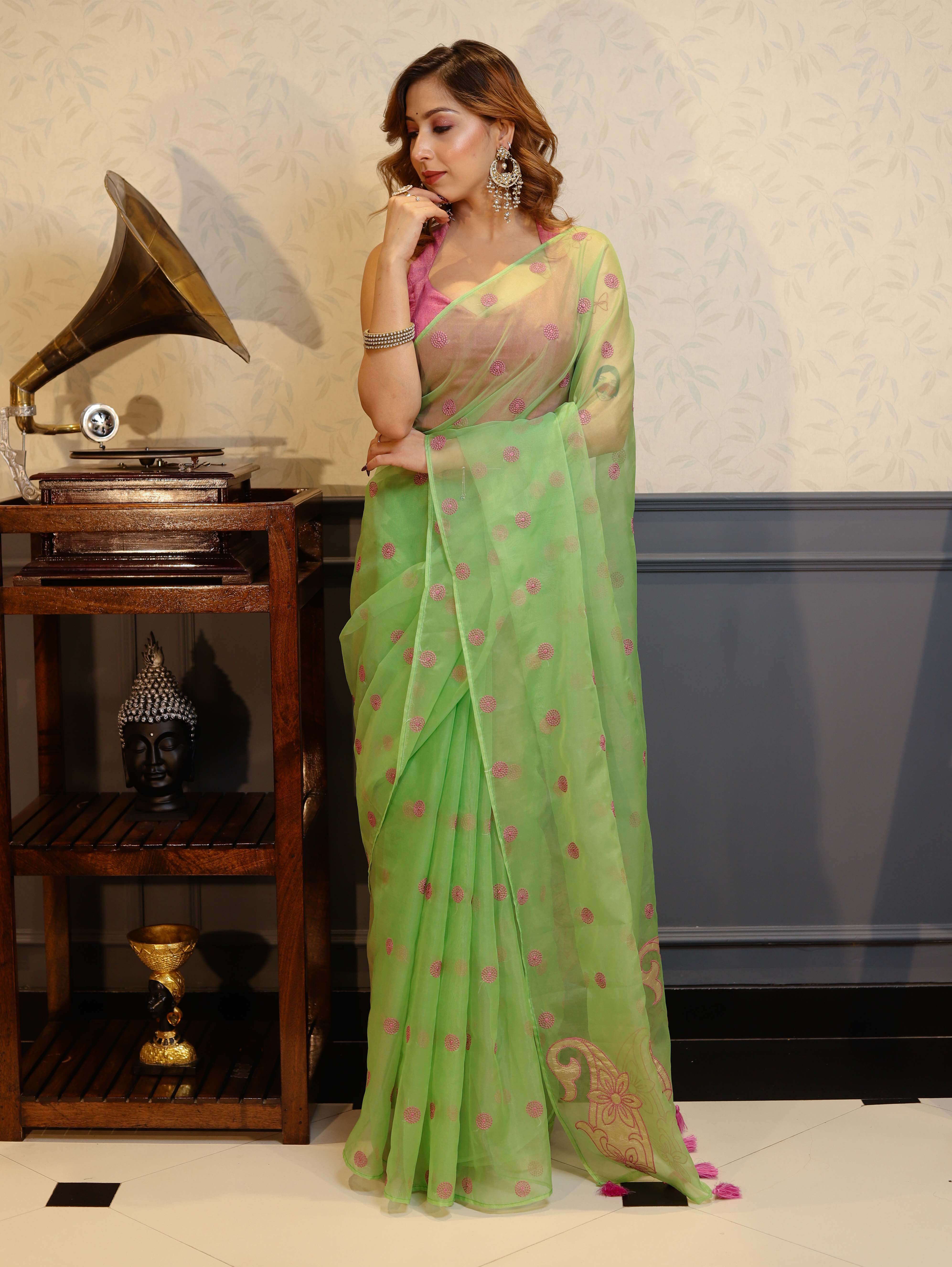 Banarasee Organza Mix Saree With Embroidered Buta & Applique Work Pallu-Pastel Green