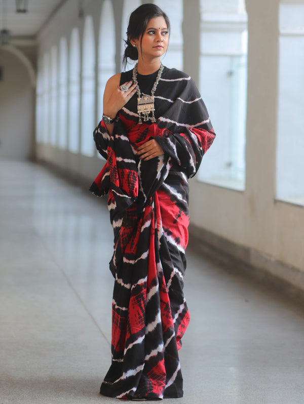 Handloom Mul Cotton Shibori Dyed Saree-Black & Red