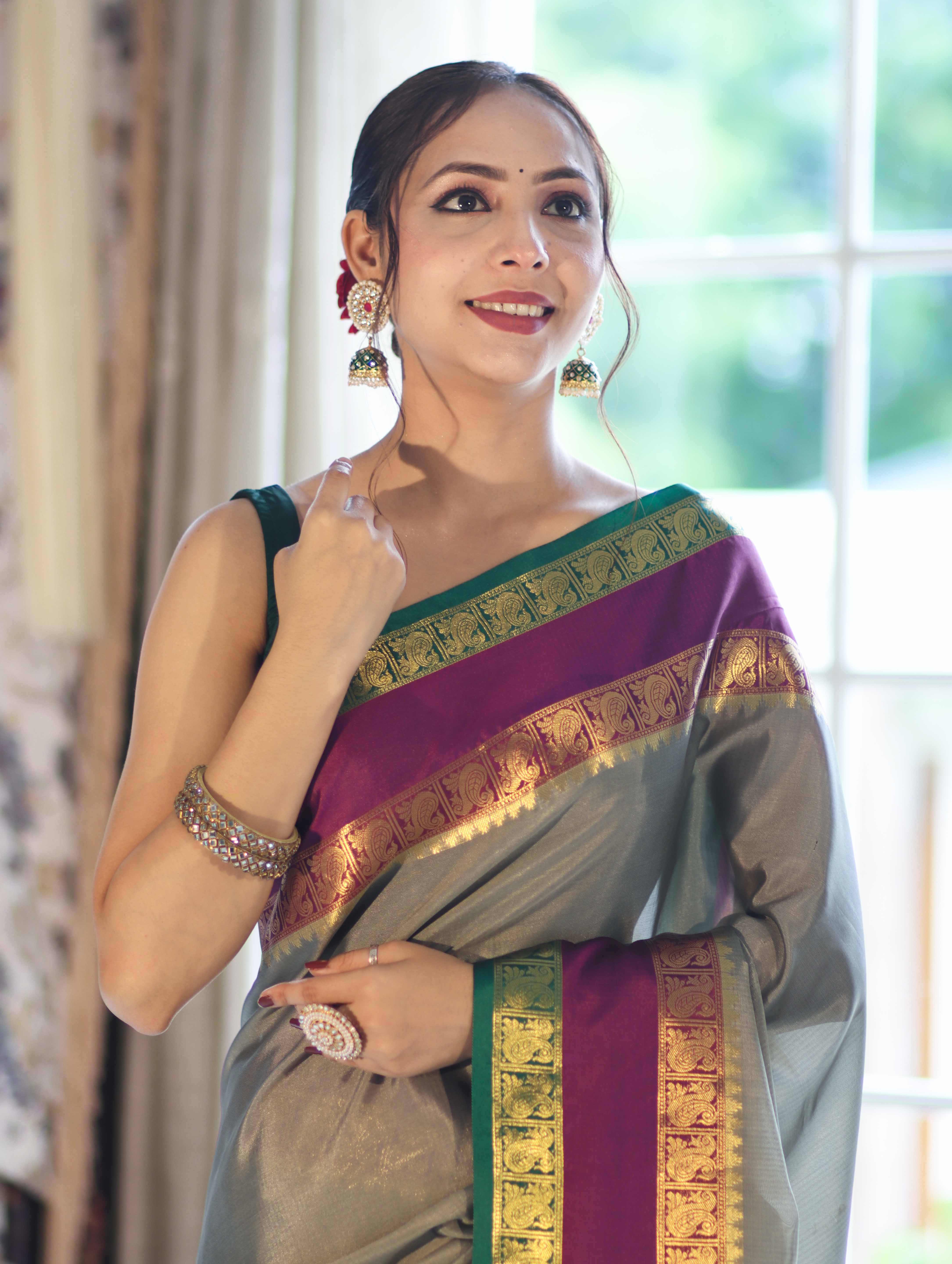 Banarasee Handloom Plain Semi Silk Saree With Contrast Temple Border-Grey