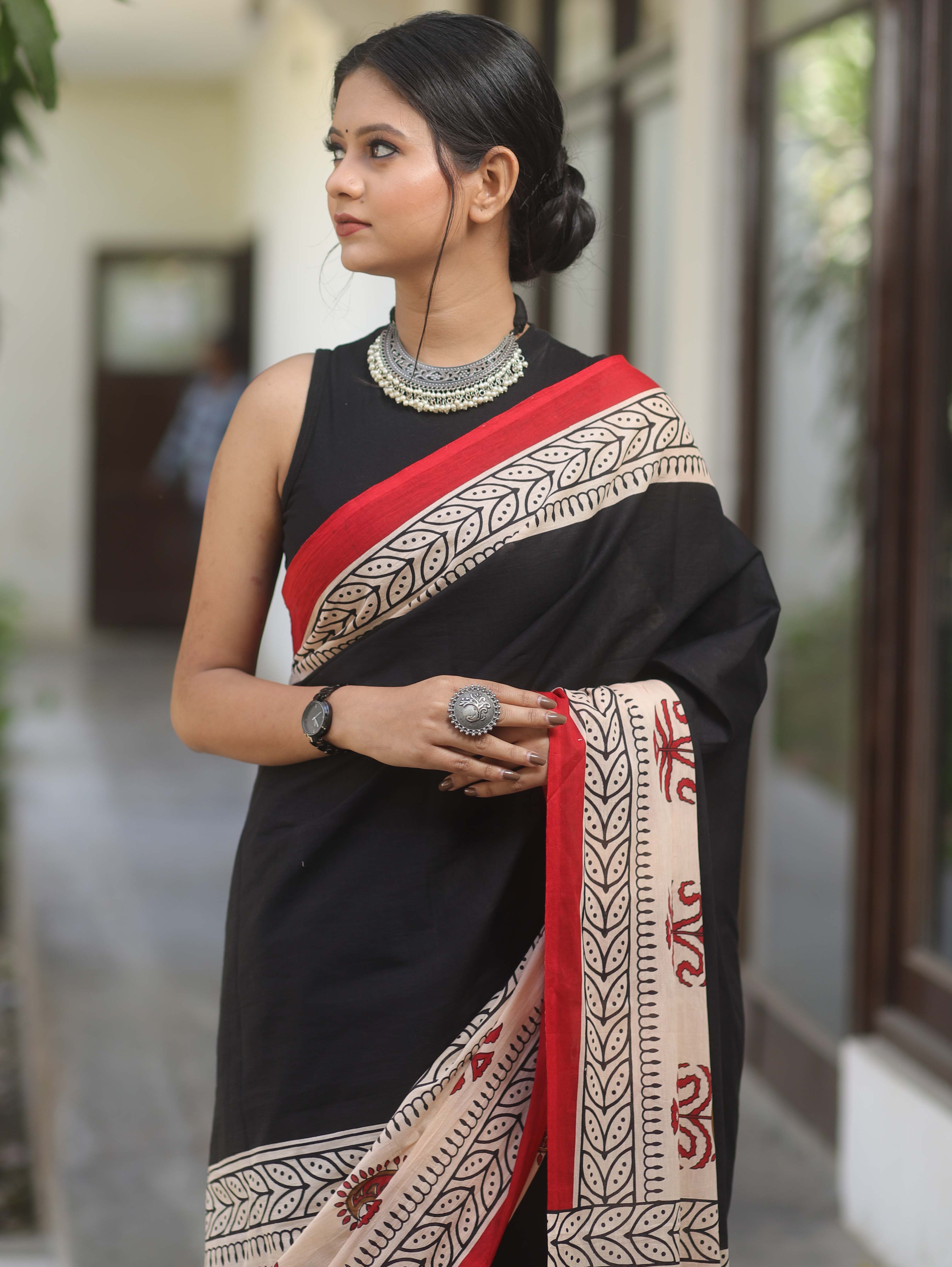 Handloom Mul Cotton Hand-Block Print Saree-Black