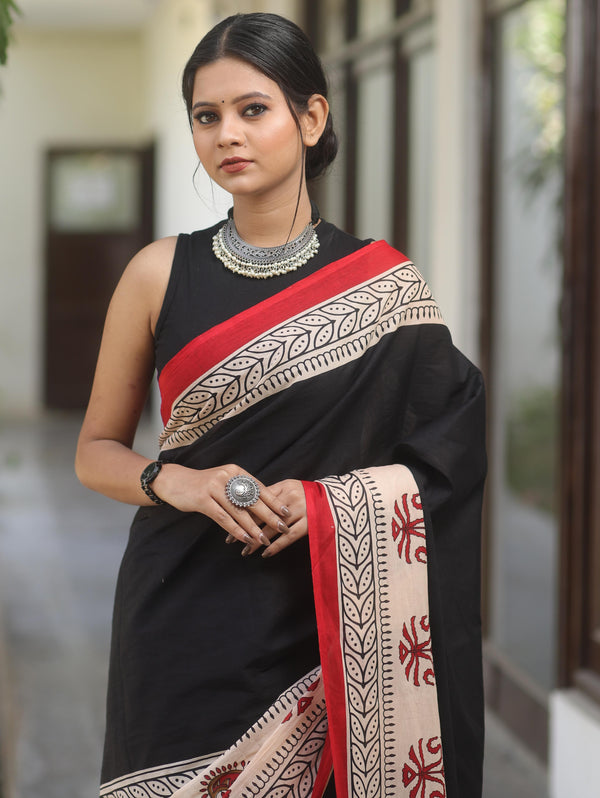 Handloom Mul Cotton Hand-Block Print Saree-Black