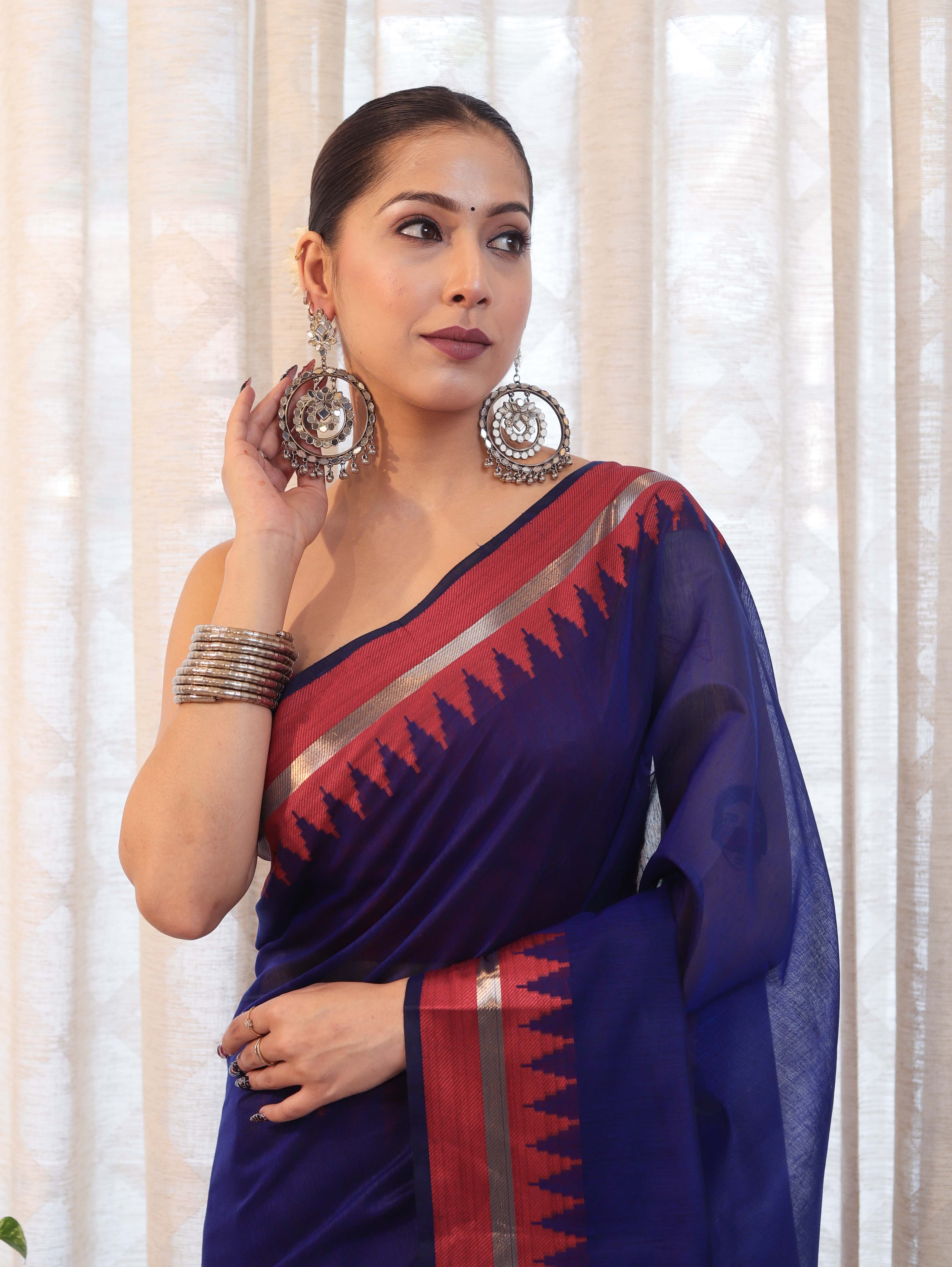 Banarasee Handloom Plain Cotton Silk Saree With Contrast Border-Navy Blue & Maroon