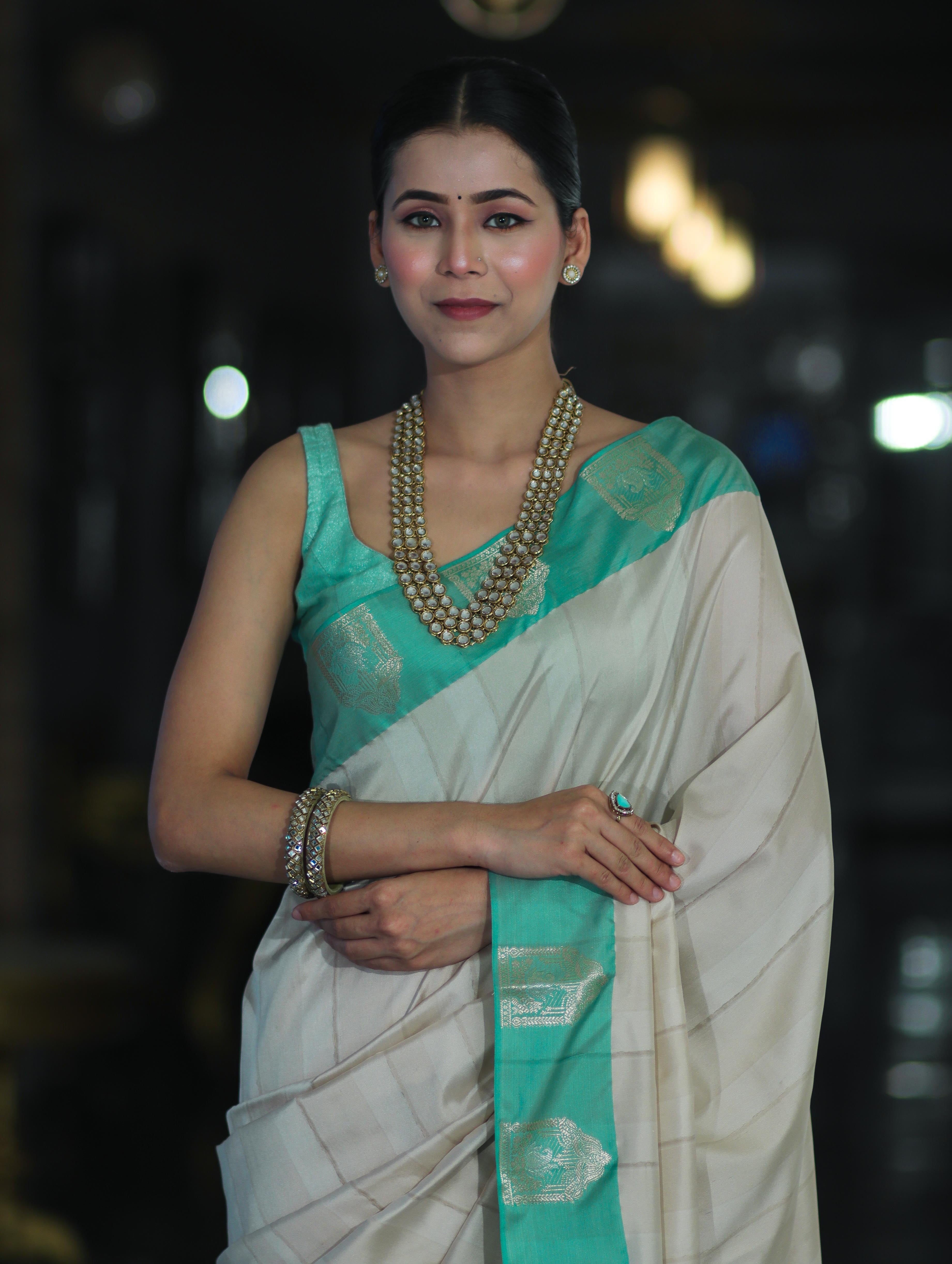 Banarasee Handloom Plain Semi Silk Saree With Contrast Zari Border-Cream & Light Green