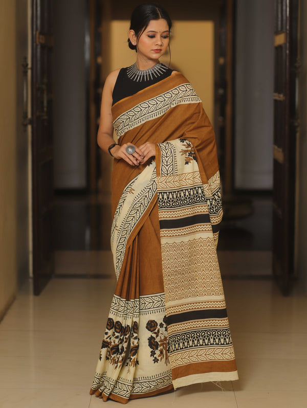 Handloom Mul Cotton Hand-Block Print Saree-Brown