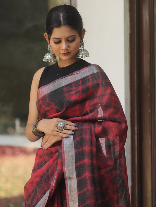 Bhagalpur Handloom Shibori Dyed Linen Saree-Maroon & Black