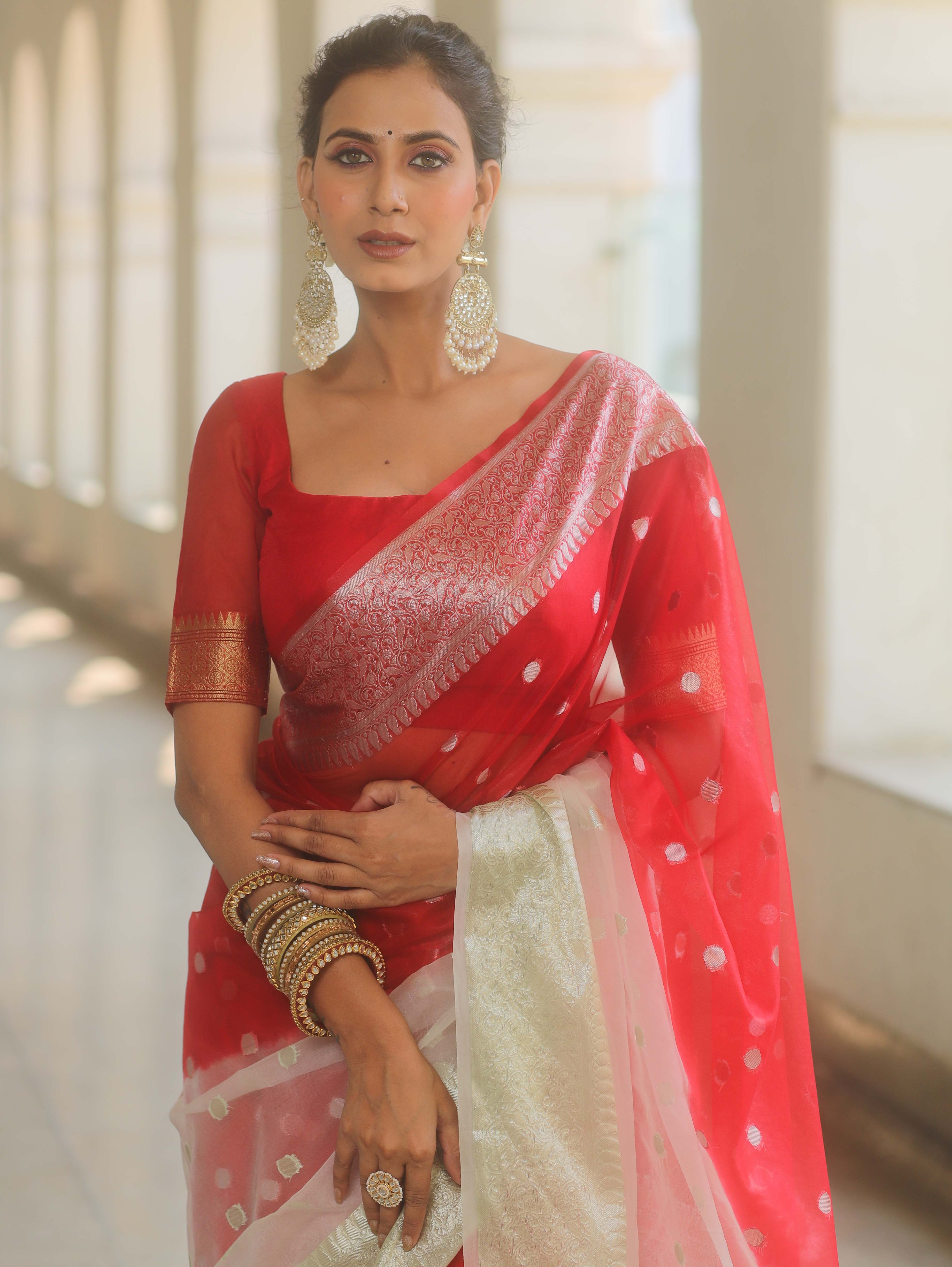Banarasee Organza Saree With Silver Zari Design & Dual Color-Red & White
