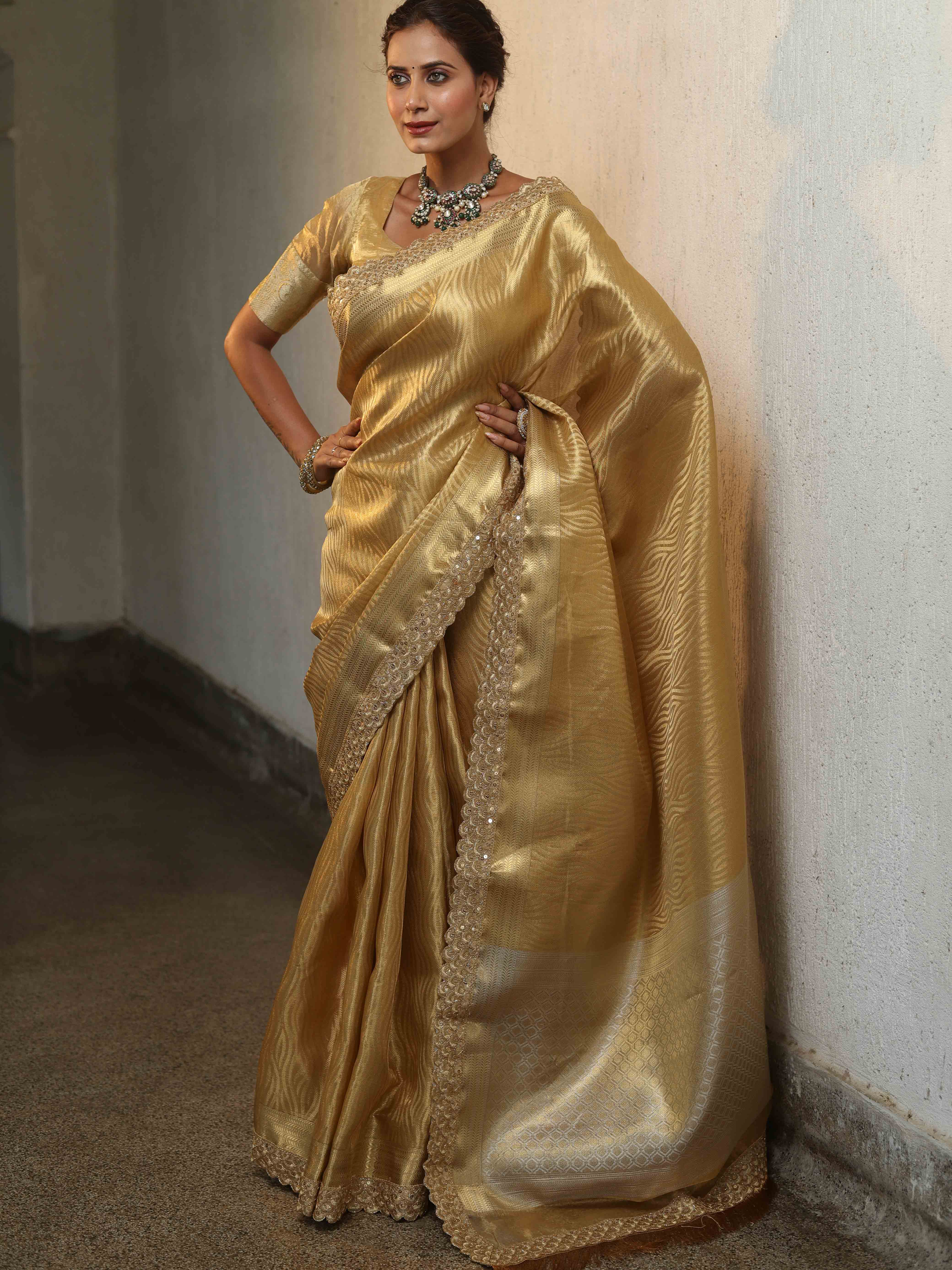 Banarasee Handwoven Tissue Saree With Zari Border & Lace-Gold