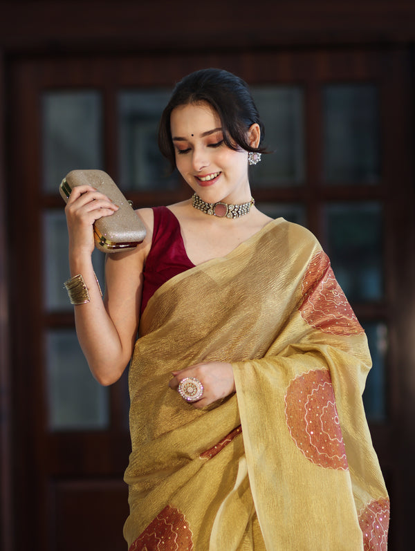 Banarasee Crushed Tissue Handwork Saree Work With Contrast Blouse-Gold