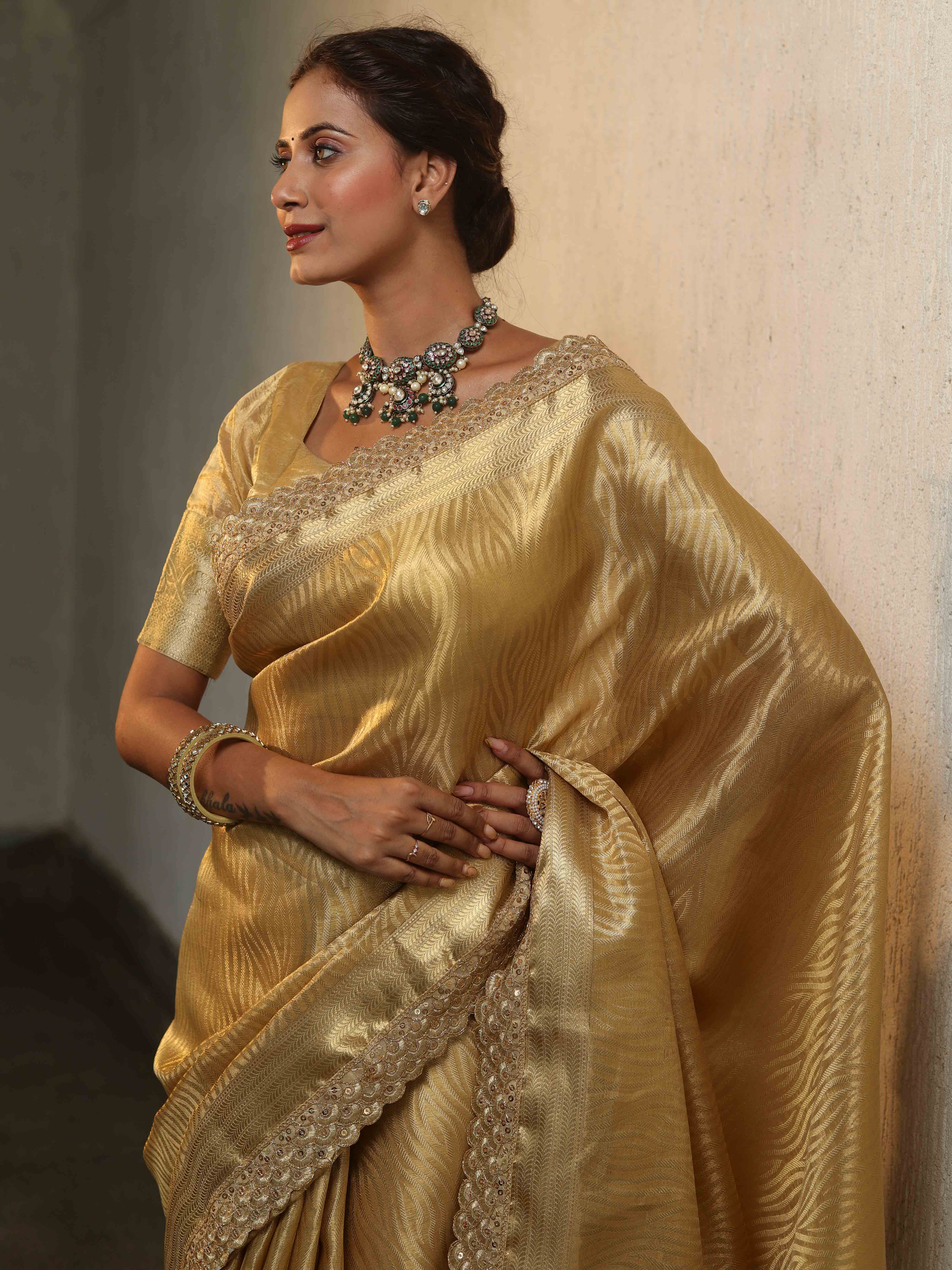 Banarasee Handwoven Tissue Saree With Zari Border & Lace-Gold