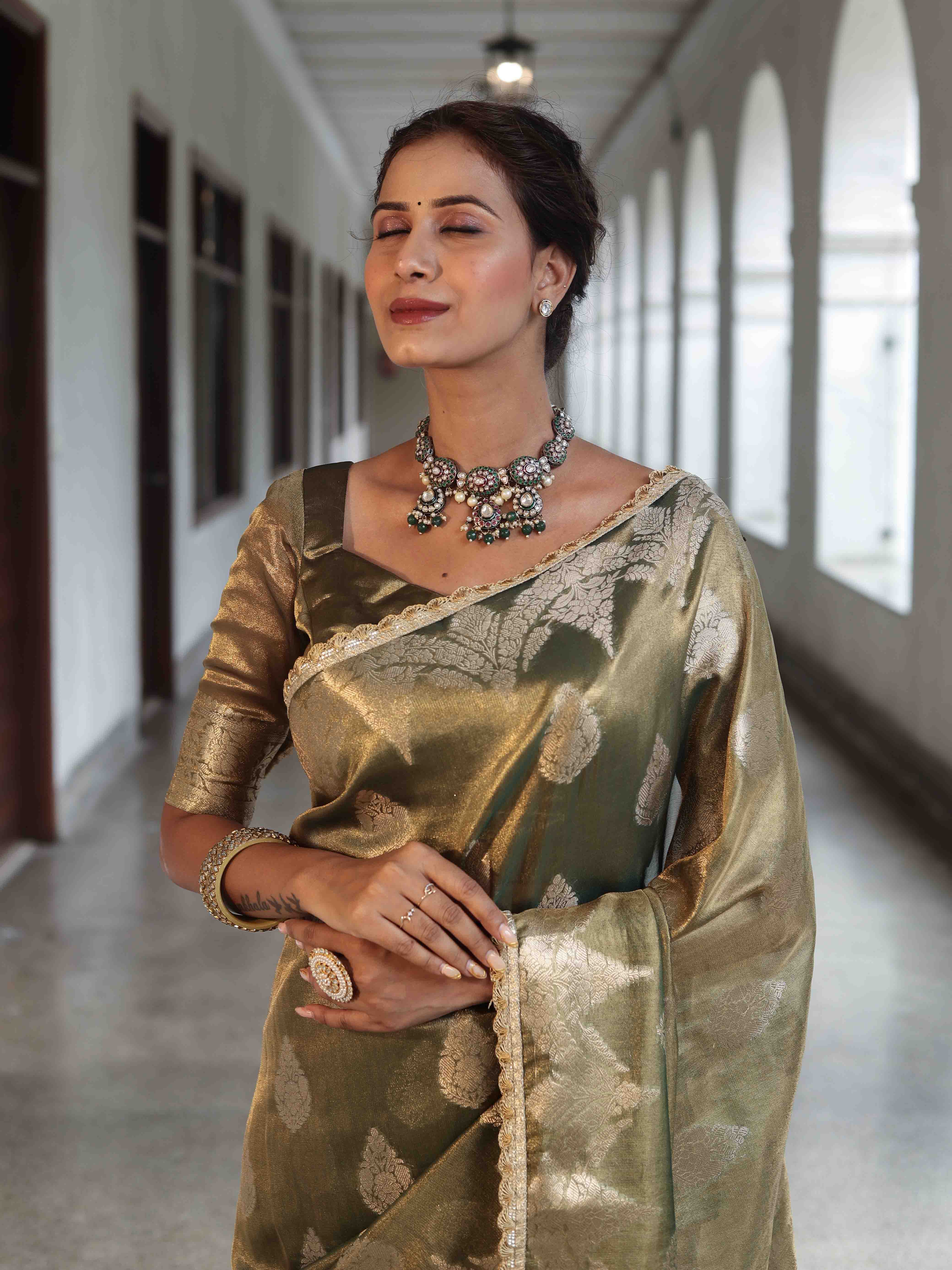 Banarasee Handwoven Crushed Tissue Saree With Zari Buta Design & Lace-Olive Green