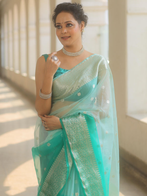 Banarasee Organza Saree With Silver Zari Design & Dual Color-Green