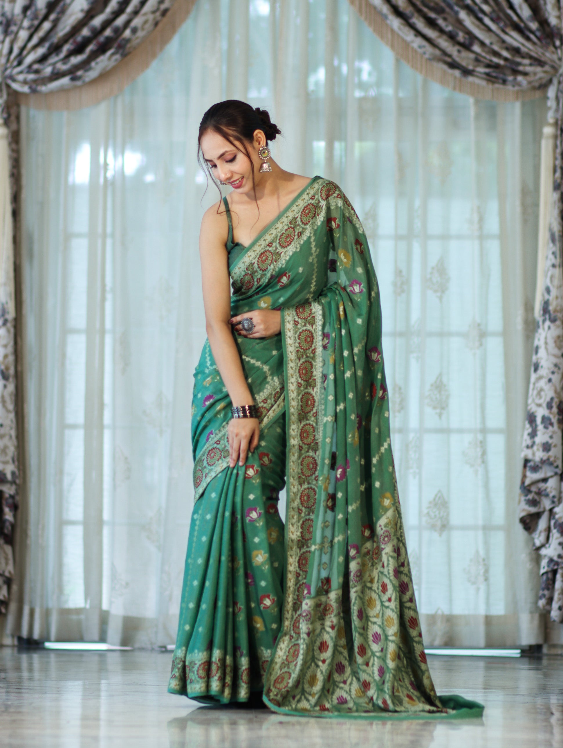 Banarasee Handloom Pure Chiffon Saree With Resham Work-Green