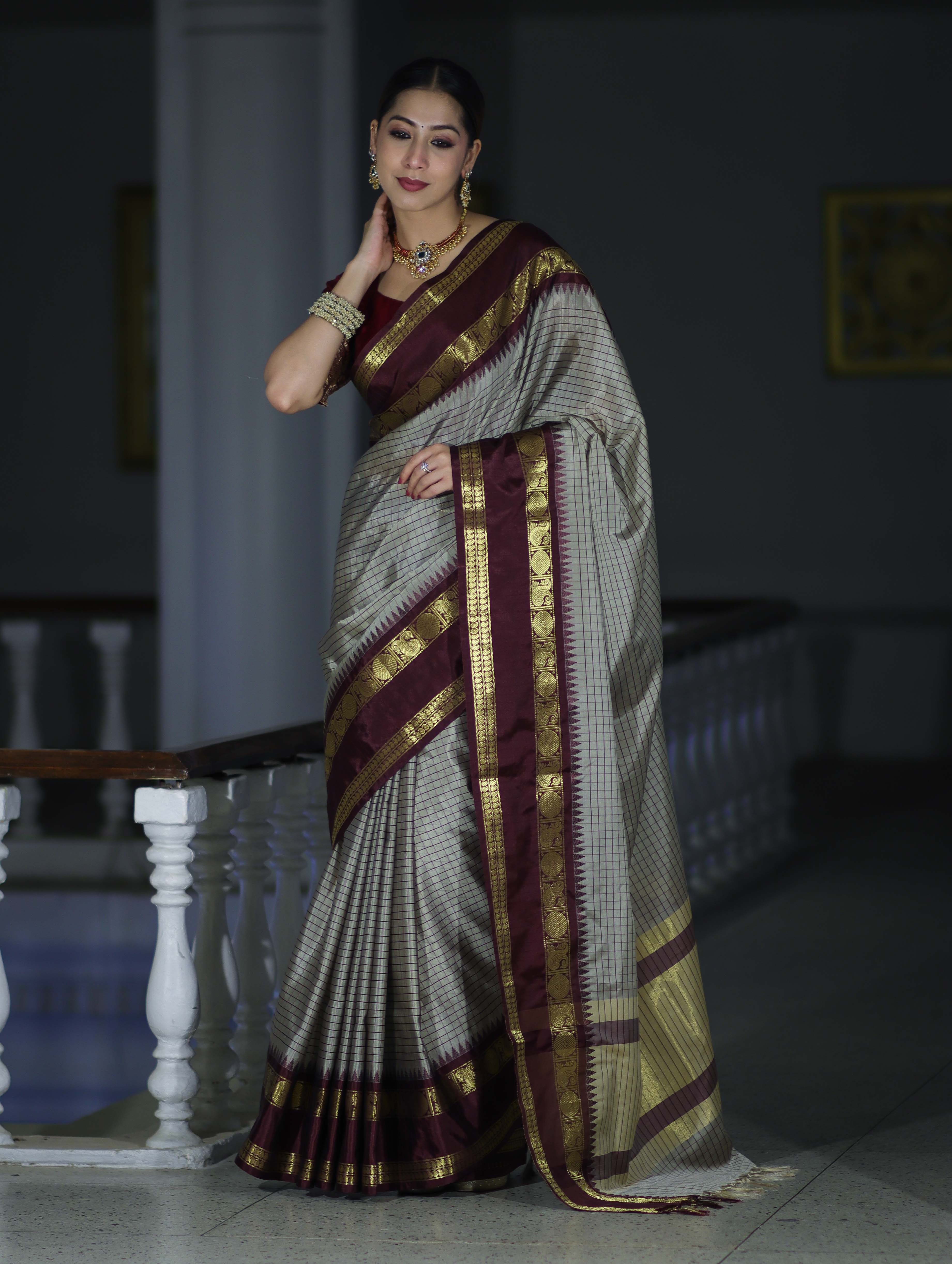 Banarasee Handloom Semi Silk Saree With Checks Design & Contrast Border-Grey & Burgundy
