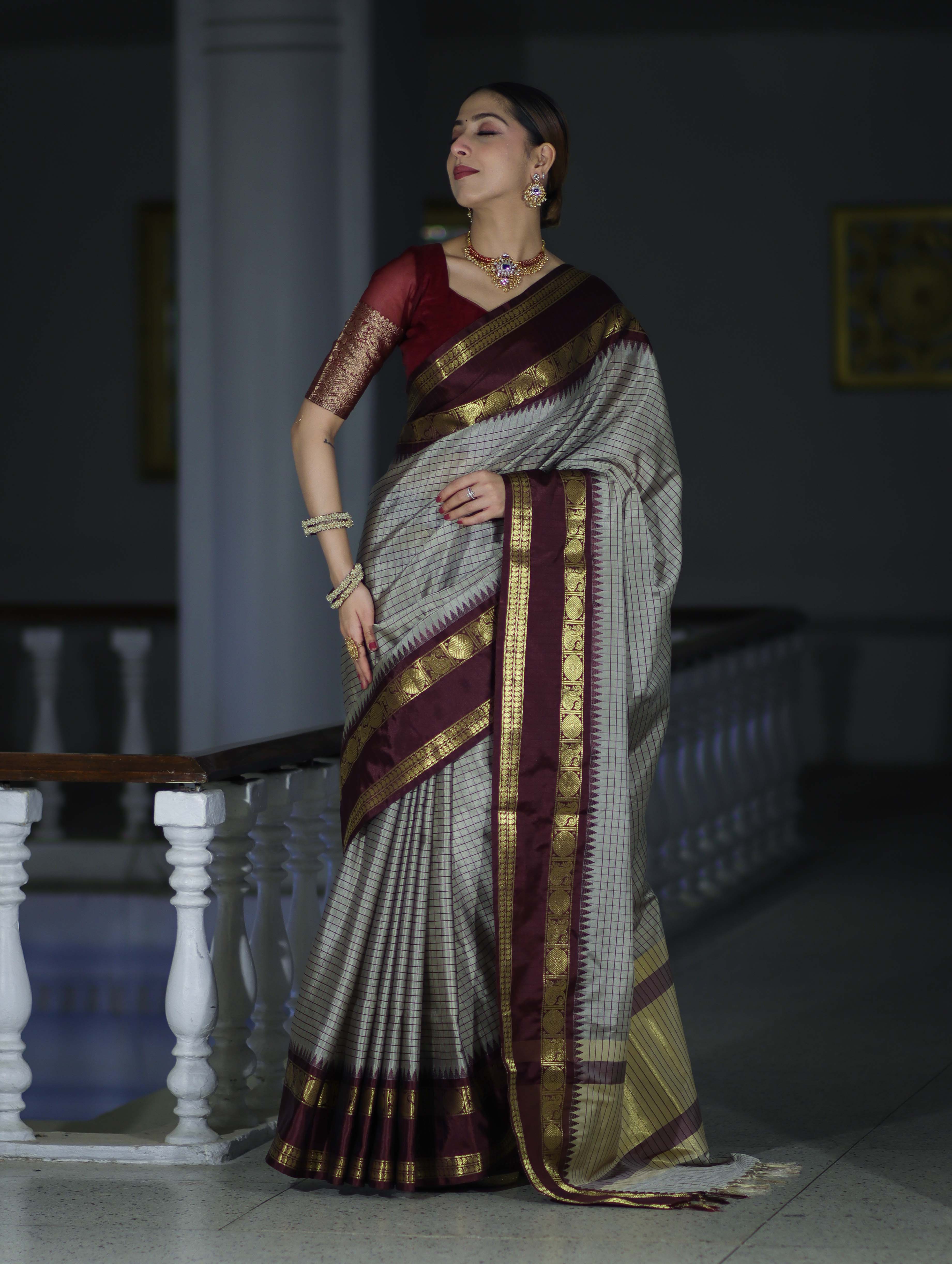 Banarasee Handloom Semi Silk Saree With Checks Design & Contrast Border-Grey & Burgundy